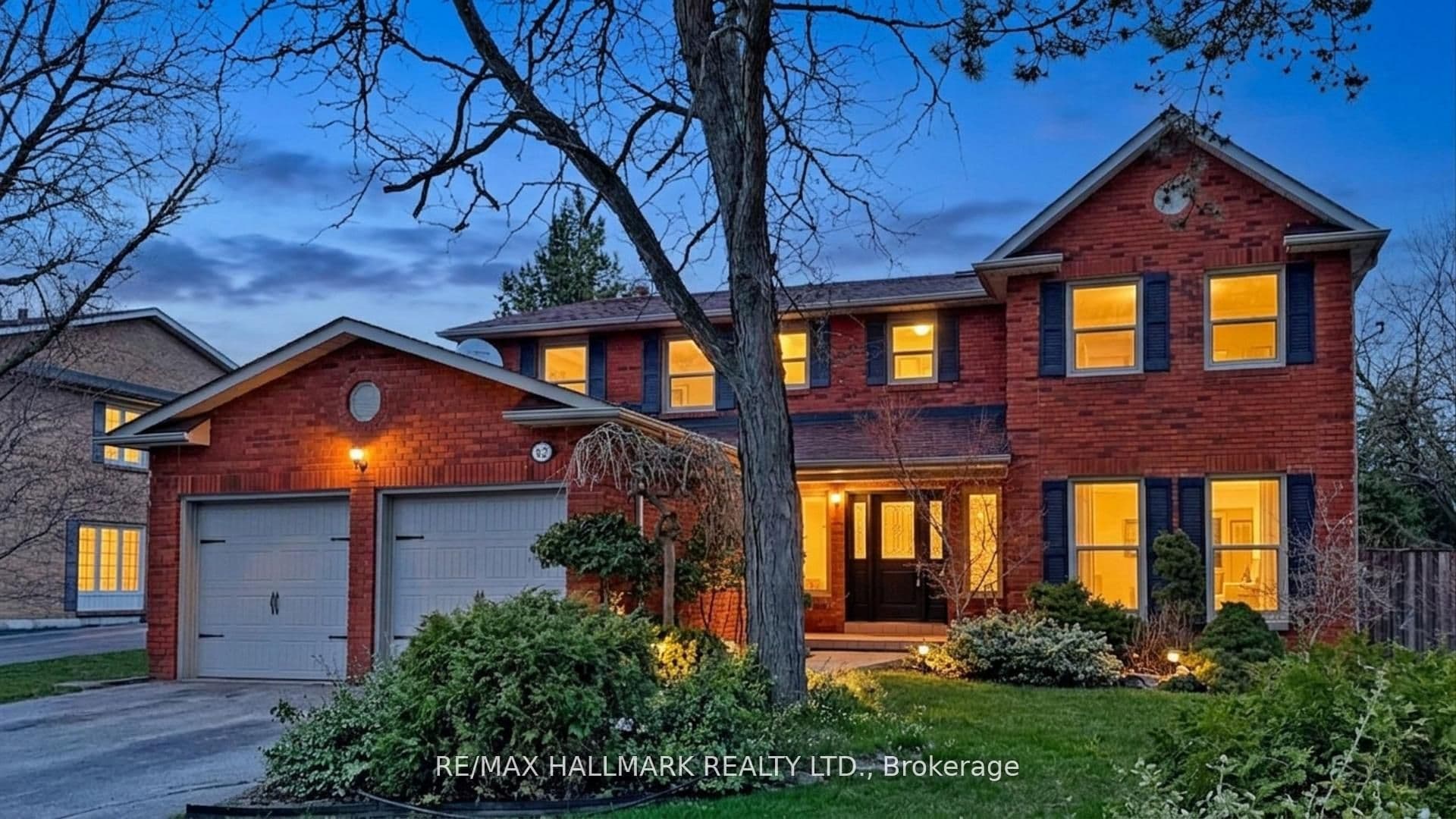 82 Windermere Crescent S, Richmond Hill, ON L4C 6Y9