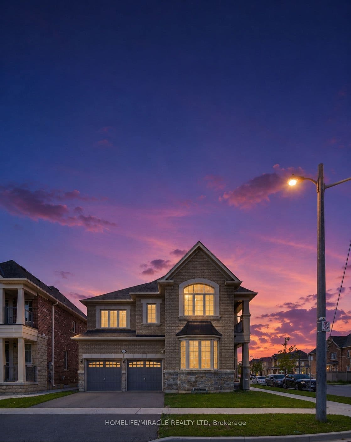 566 Brisdale Drive, Brampton, ON L7A 5J4