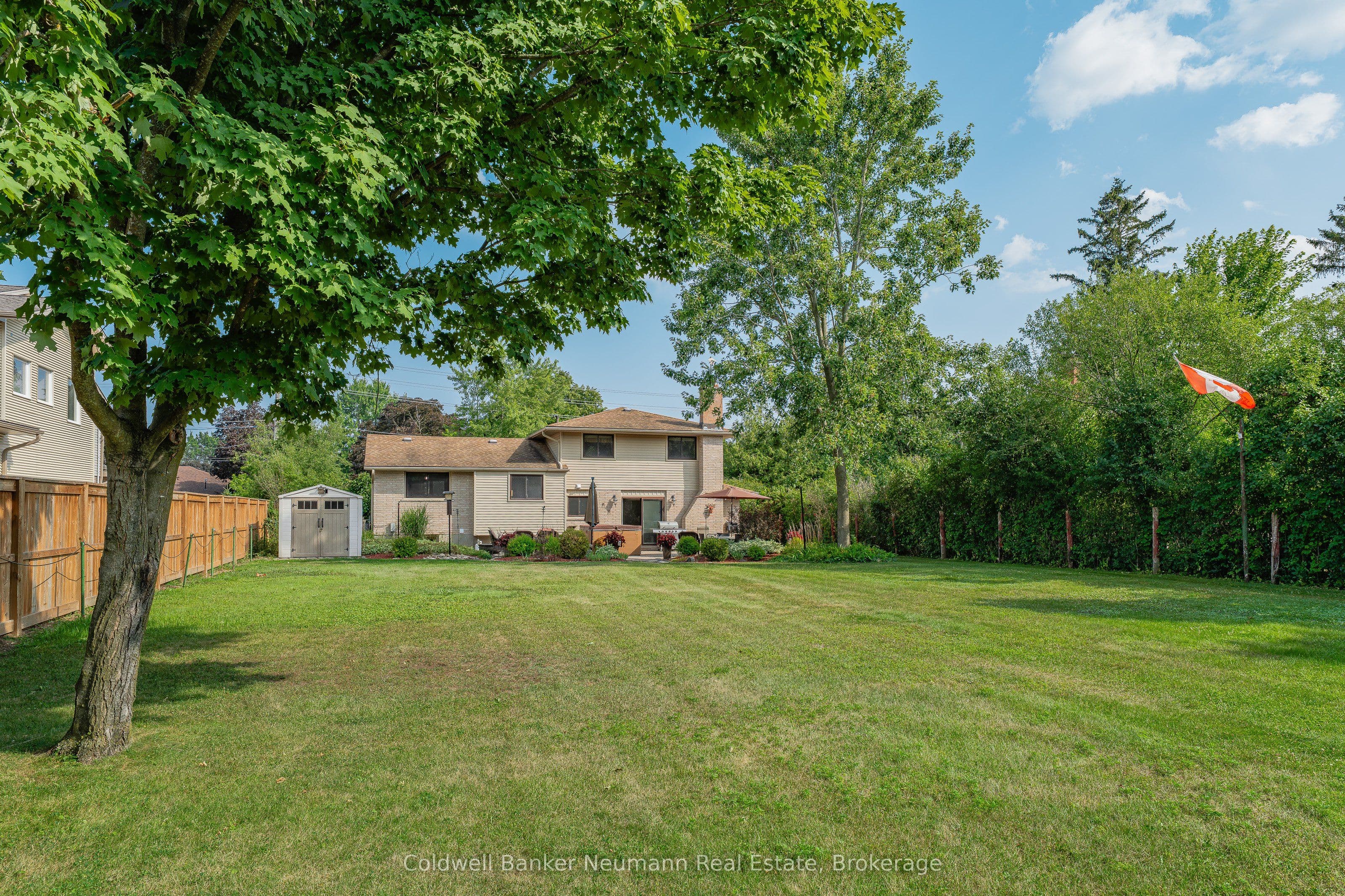 61 Bellevue Street, Guelph, ON N1G 1E9