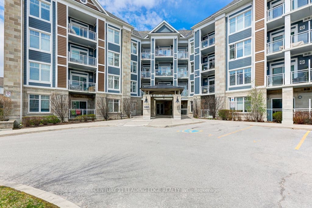 660 Gordon Street 209, Whitby, ON L1N 9X4