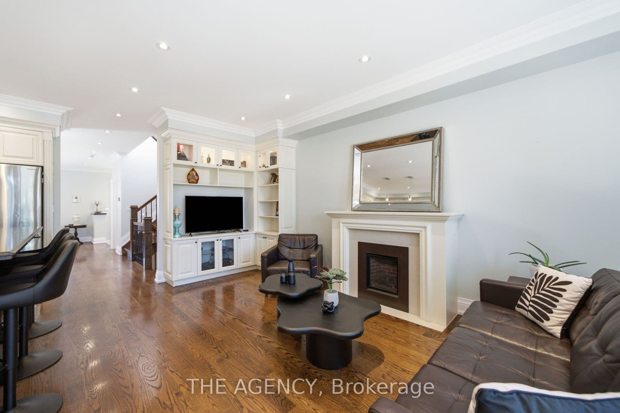 11 Northbrook Road, Toronto, ON M4J 4E9