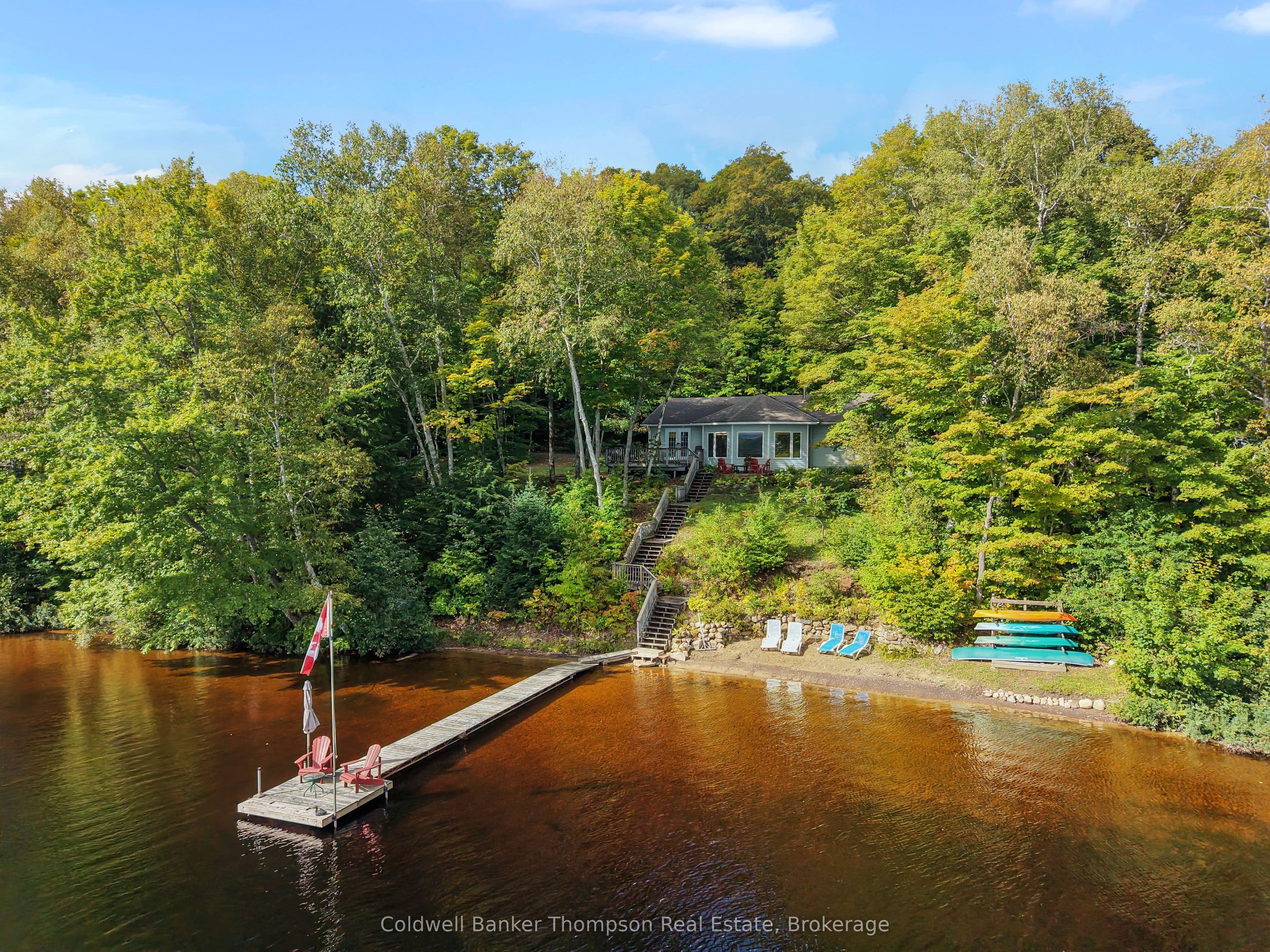 619 Fox Lake Road W, Huntsville, ON P1H 2J2