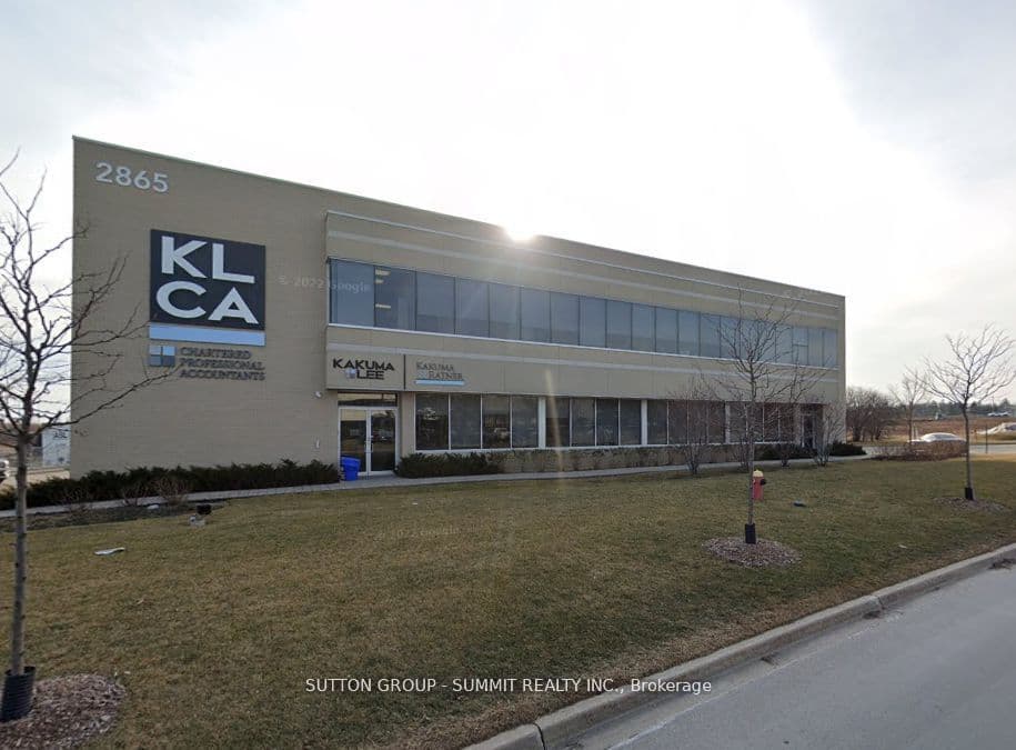 2865 Bristol Circle 104, Oakville, ON L6H 6X5