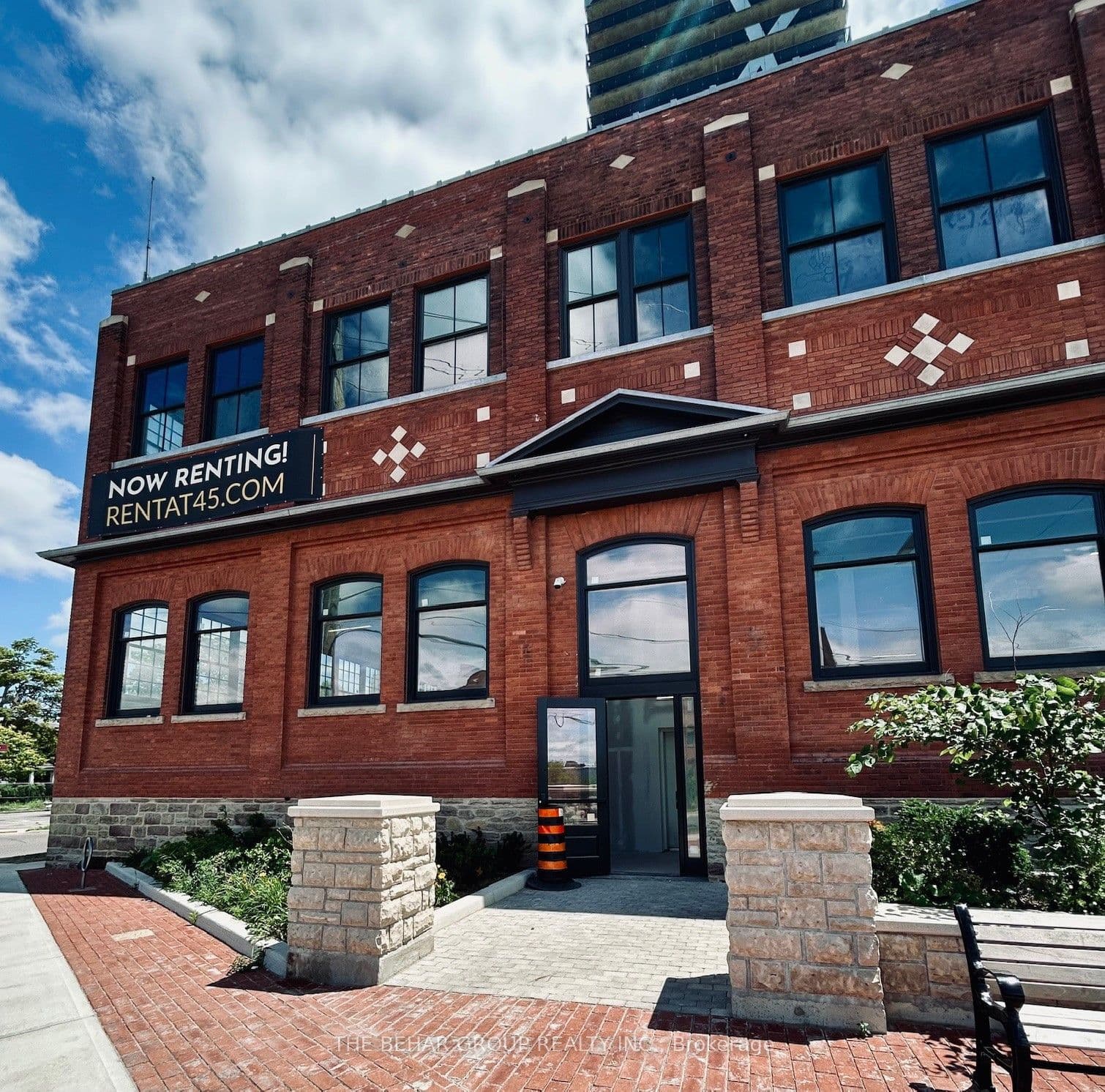 45 Railroad Street E F1 1, 2, LL, Brampton, ON L6X 1G4