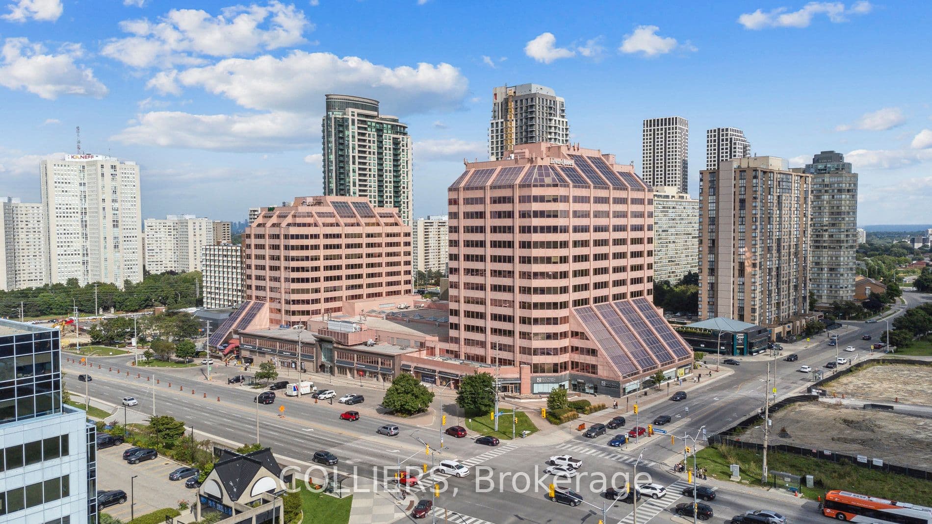 50 Burnhamthorpe Road 312, Mississauga, ON L5B 3C3