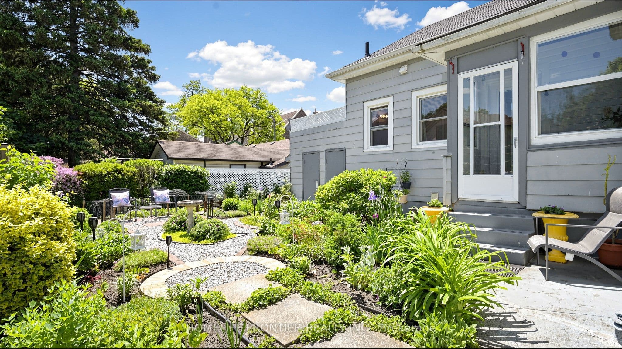 81 Richmond Street, Brantford, ON N3T 3Y7
