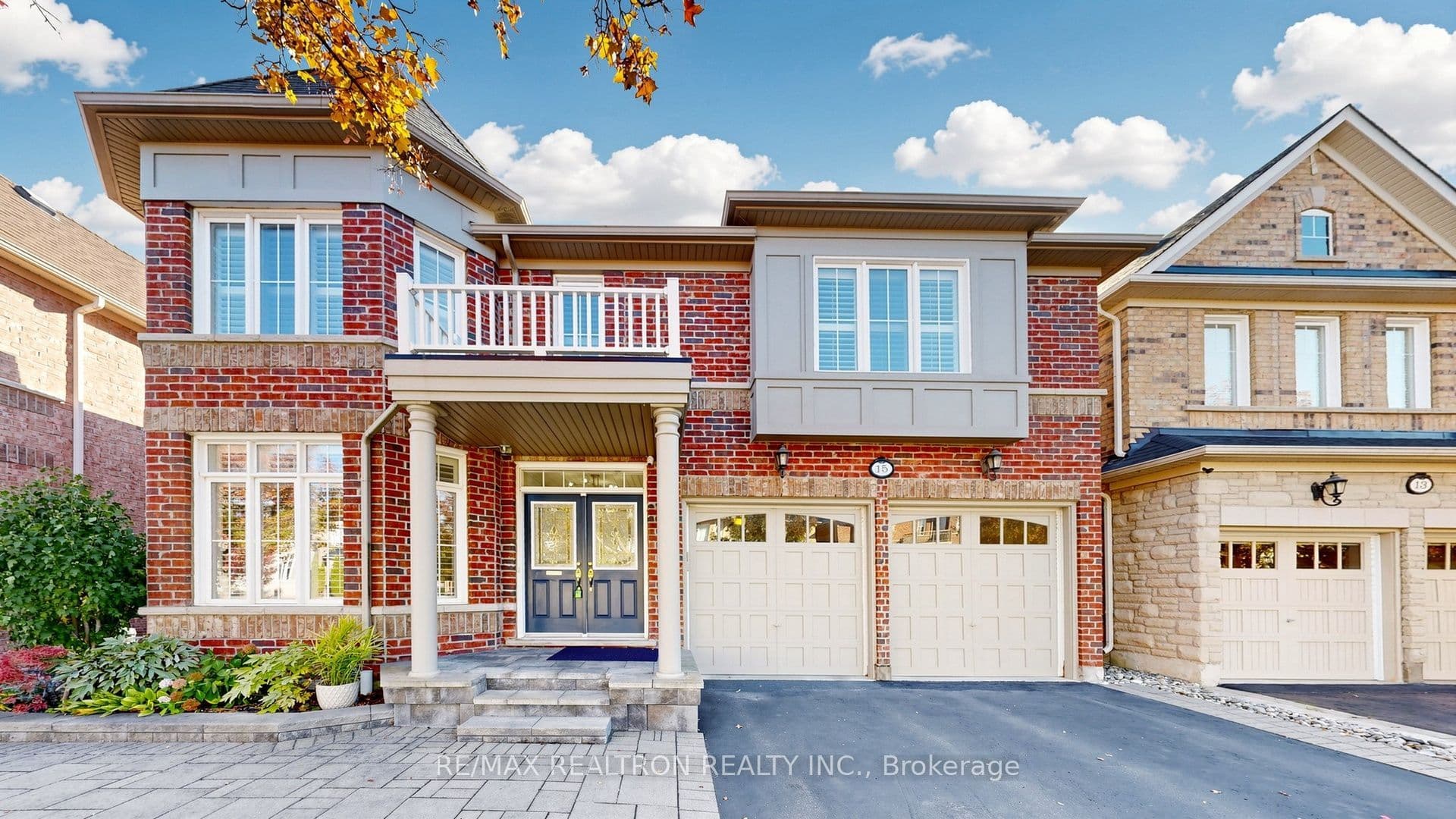 15 Edward Roberts Drive, Markham, ON L6C 0E2