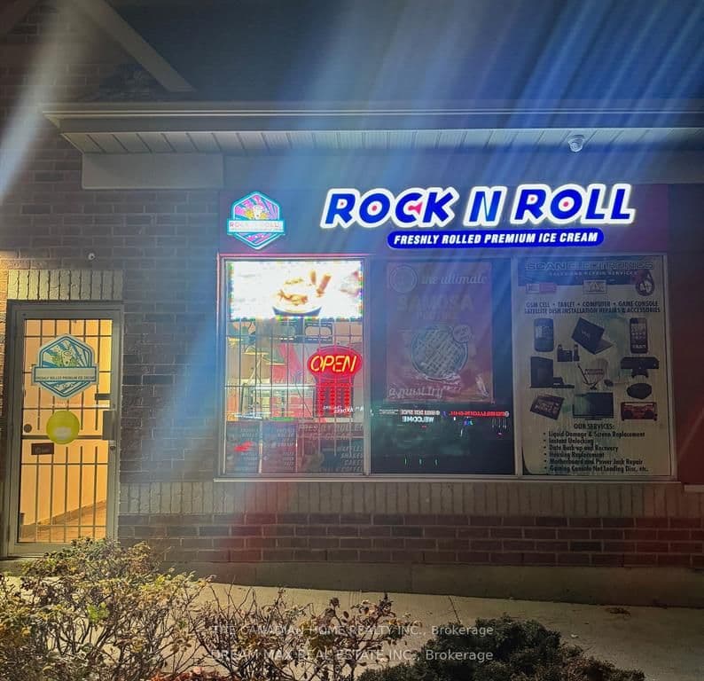 511 Ray Lawson Boulevard E 11, Brampton, ON L6Y 0N2