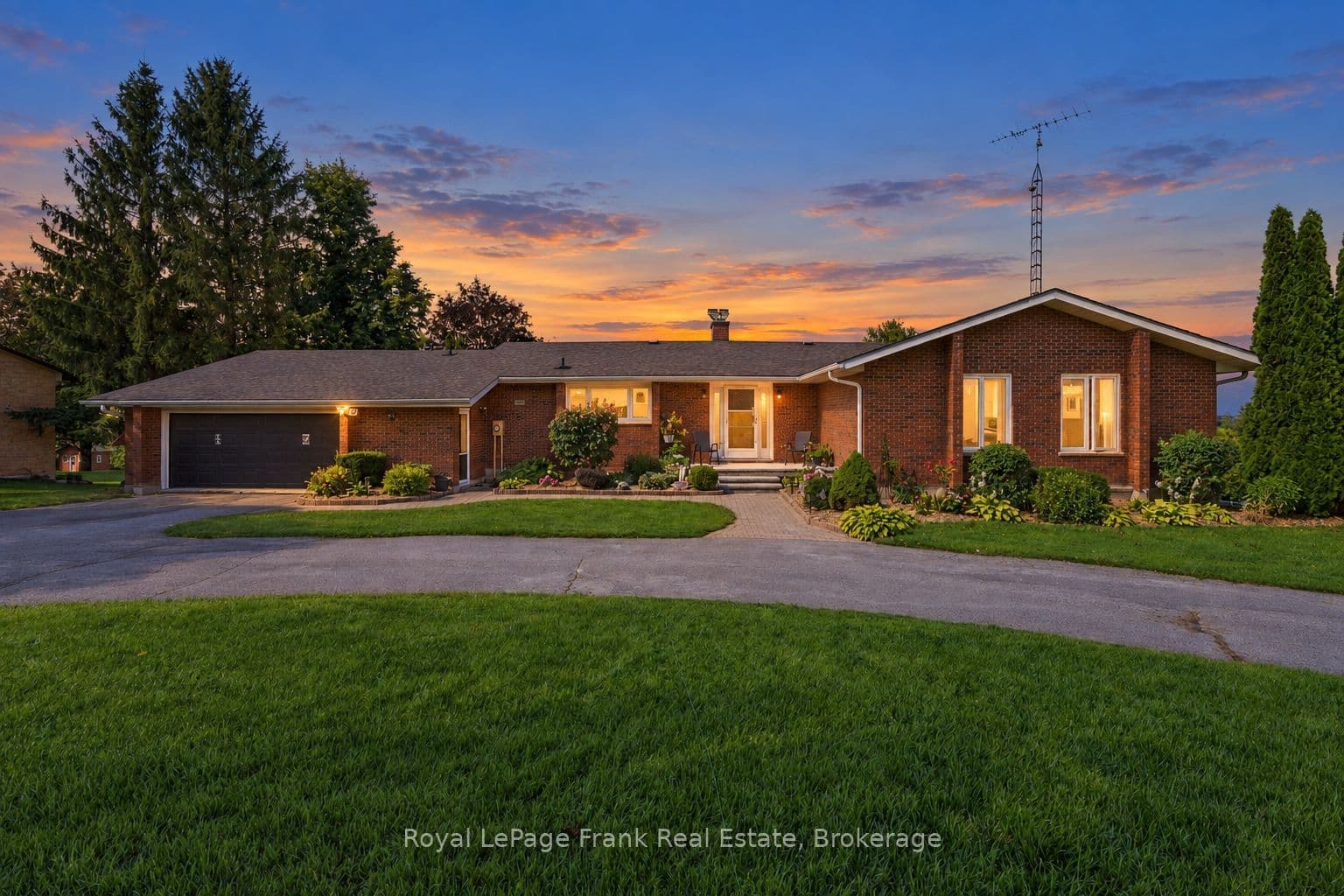61 Bluewater Avenue, Kawartha Lakes, ON K9V 0K6