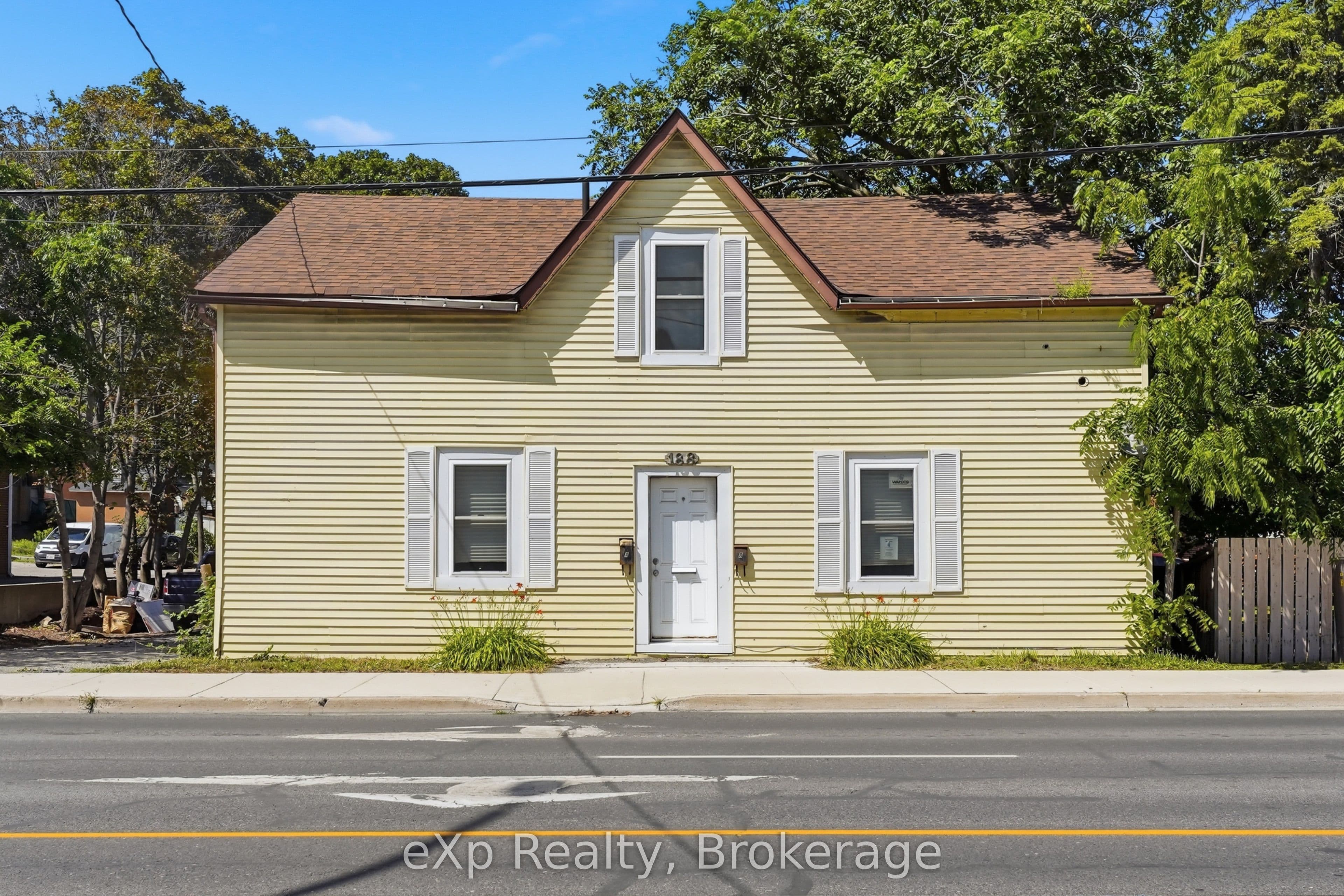 188 Dundas Street W, Quinte West, ON K8V 3R2