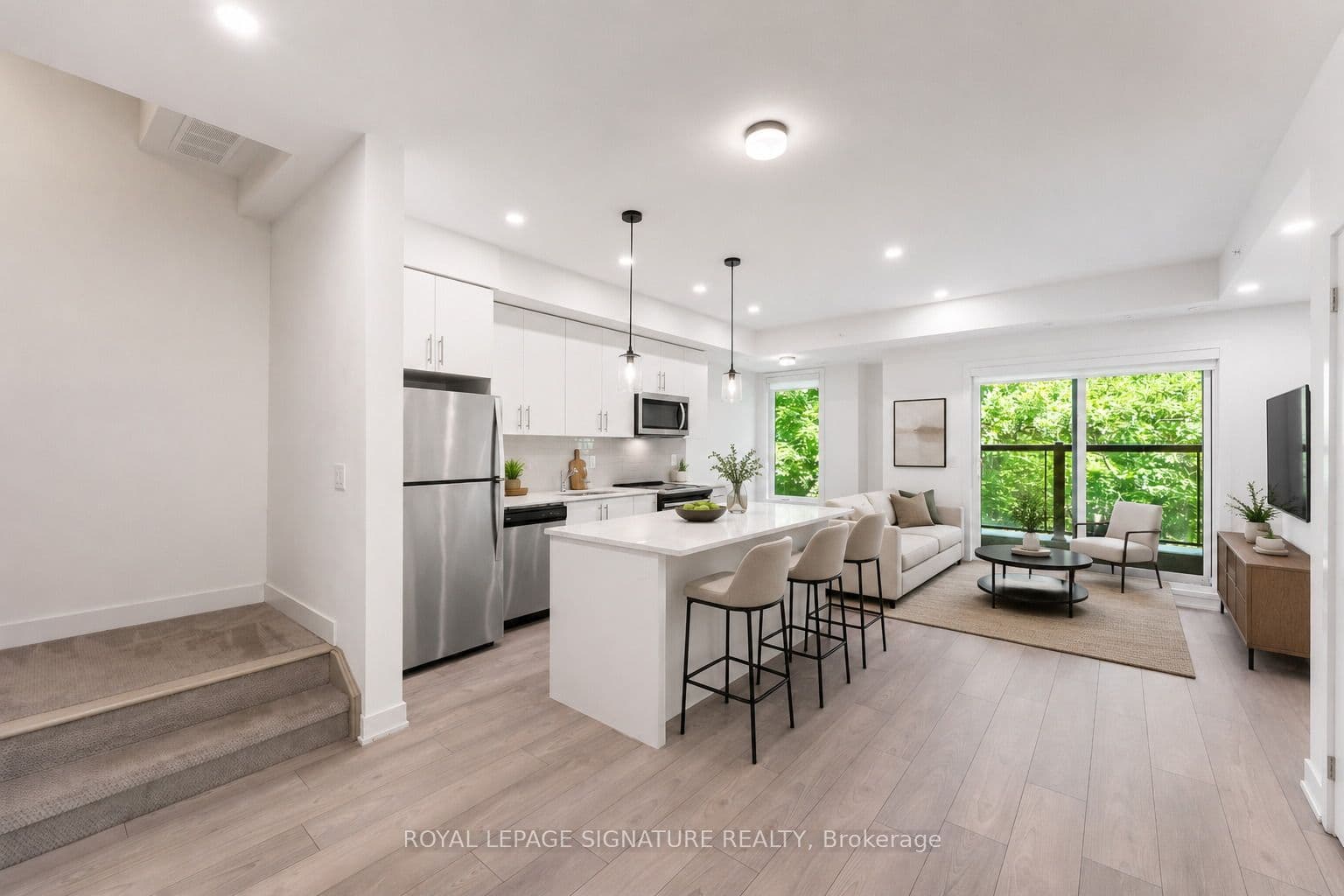3492 Widdicombe Way 17, Mississauga, ON L5L 2M5