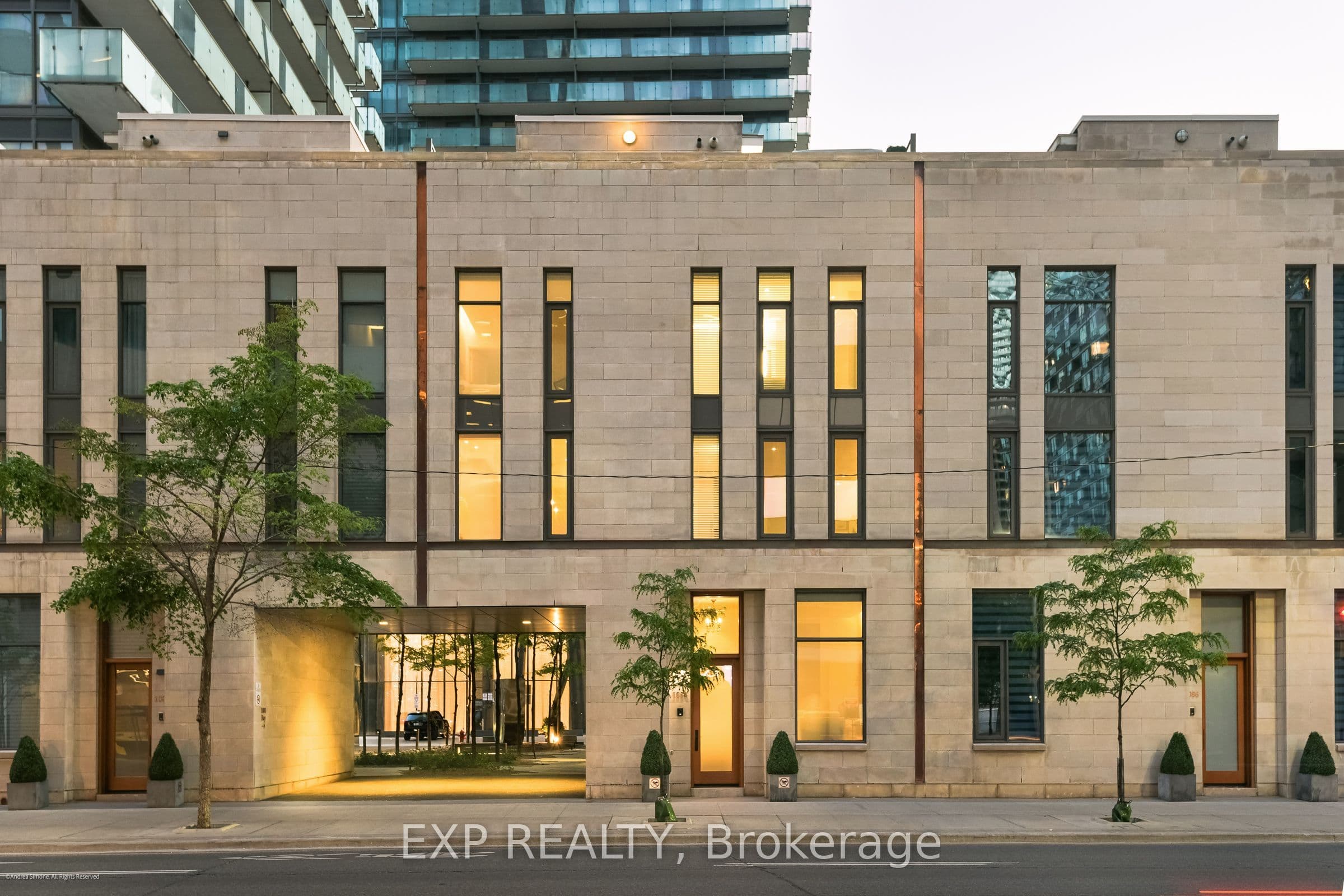1084 Bay Street, Toronto, ON M5S 0A3
