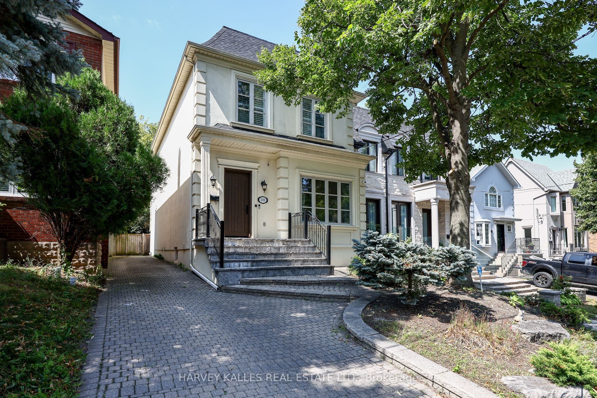 30 Walder Avenue, Toronto, ON M4P 2R6