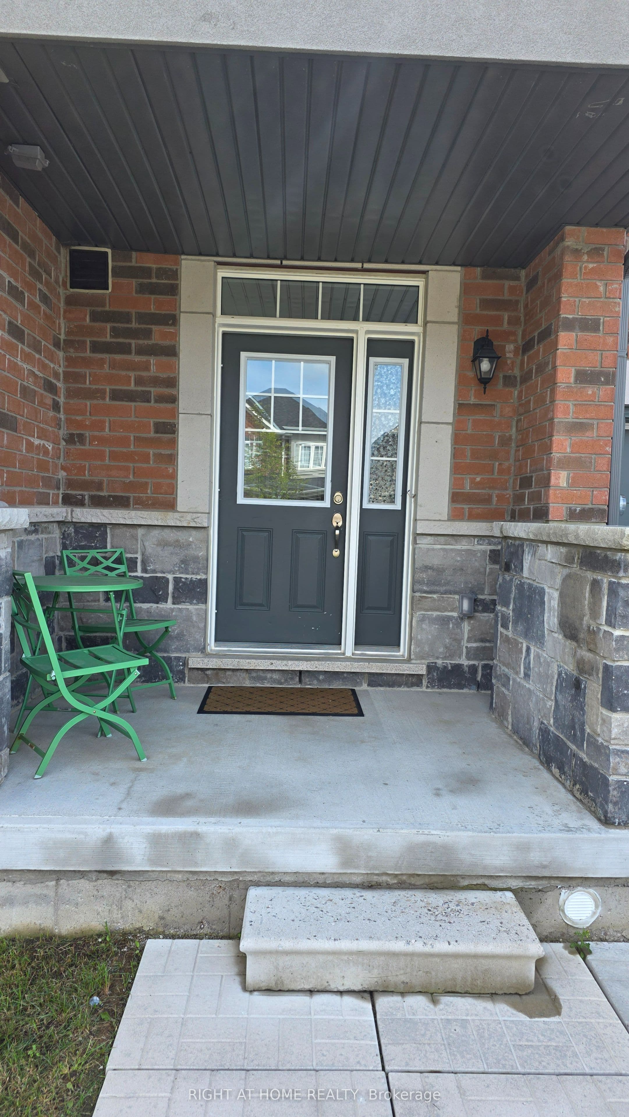 2257 Grainger Loop, Innisfil, ON L9S 0N1
