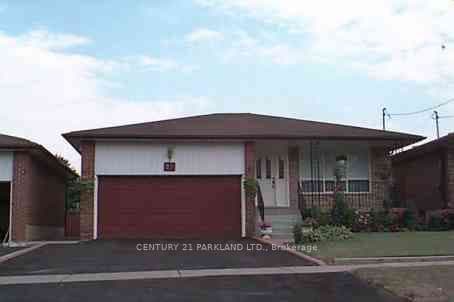 22 Gatesview Avenue, Toronto, ON M1J 3G5