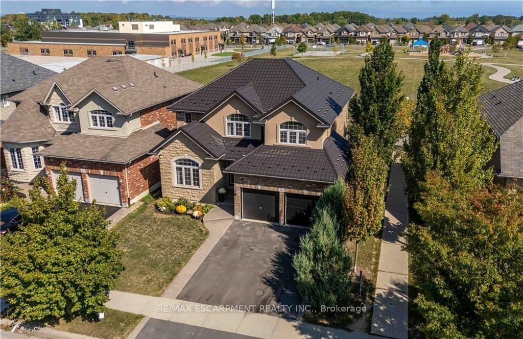 51 Showcase Drive, Hamilton, ON L0R 1P0