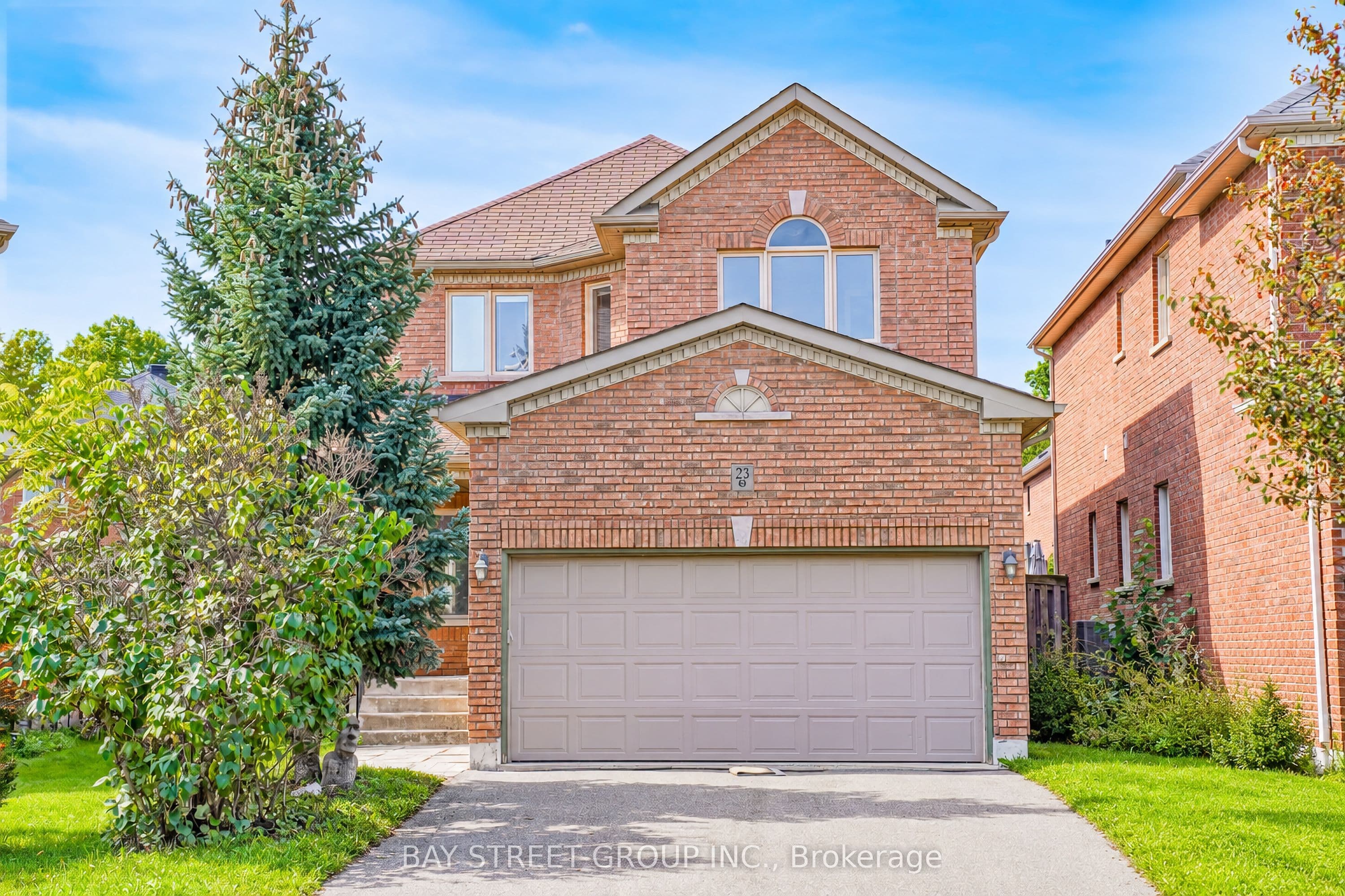 23 Eagle Peak Drive, Richmond Hill, ON L4S 2W3