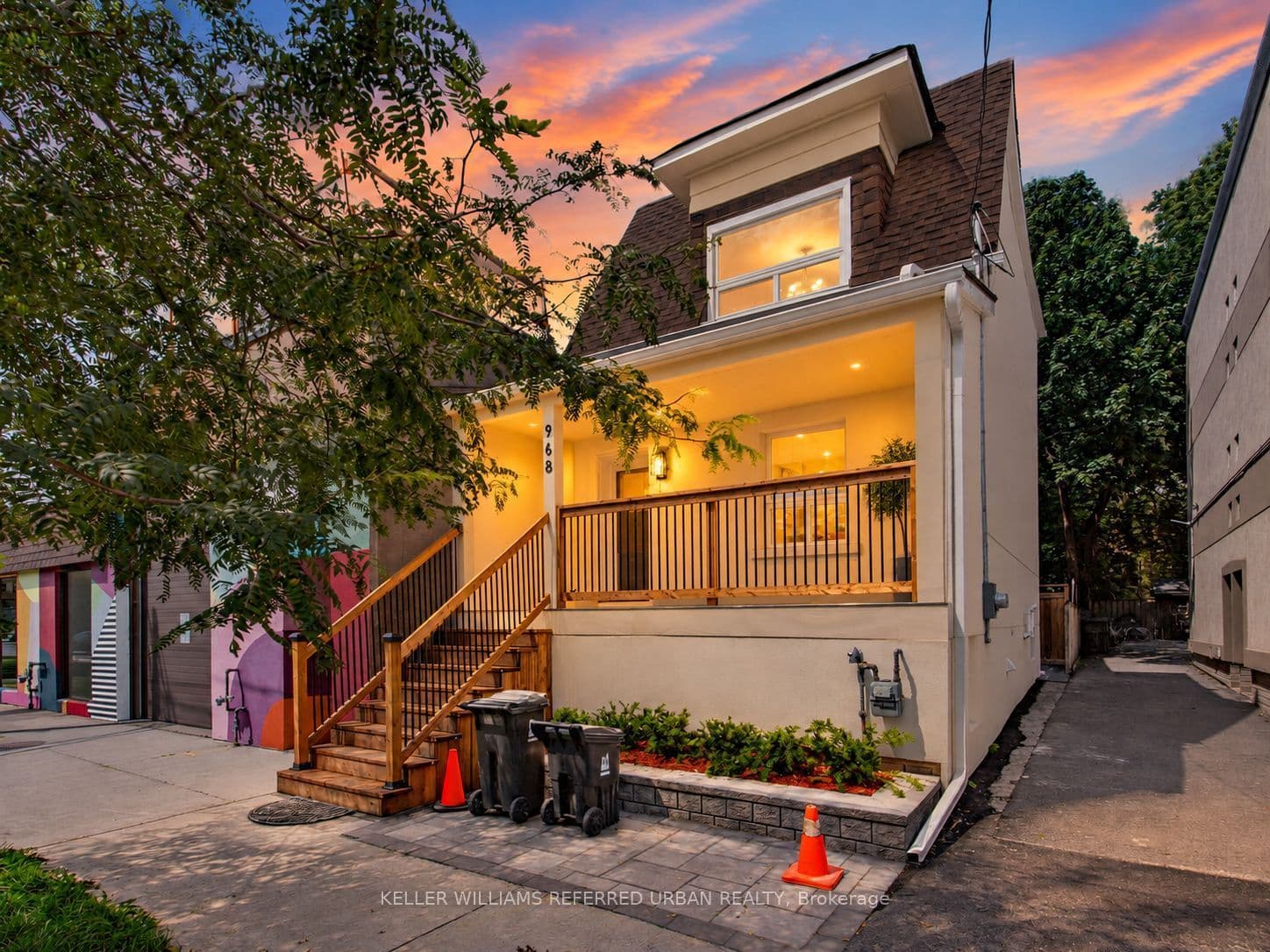 968 Eastern Avenue, Toronto, ON M4L 1A6