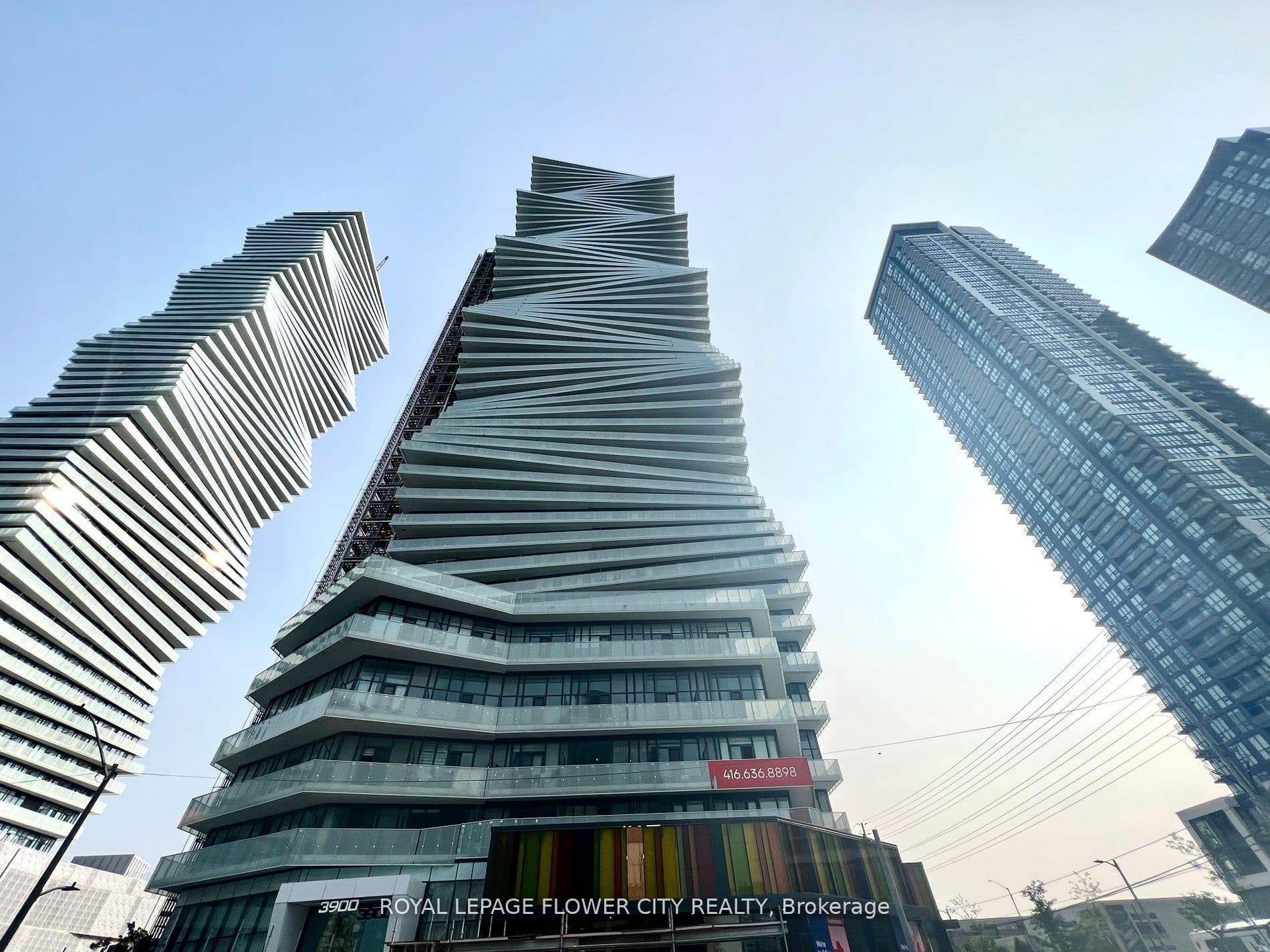 3900 Confederation Parkway 607, Mississauga, ON L5B 0M3