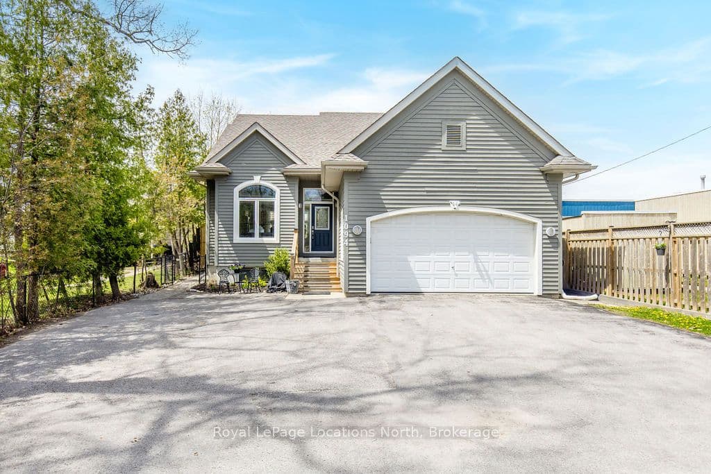 1094 RIVER Road W, Wasaga Beach, ON L9Z 2W7