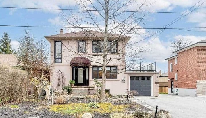 5 Wanita Road, Mississauga, ON L5G 1A9