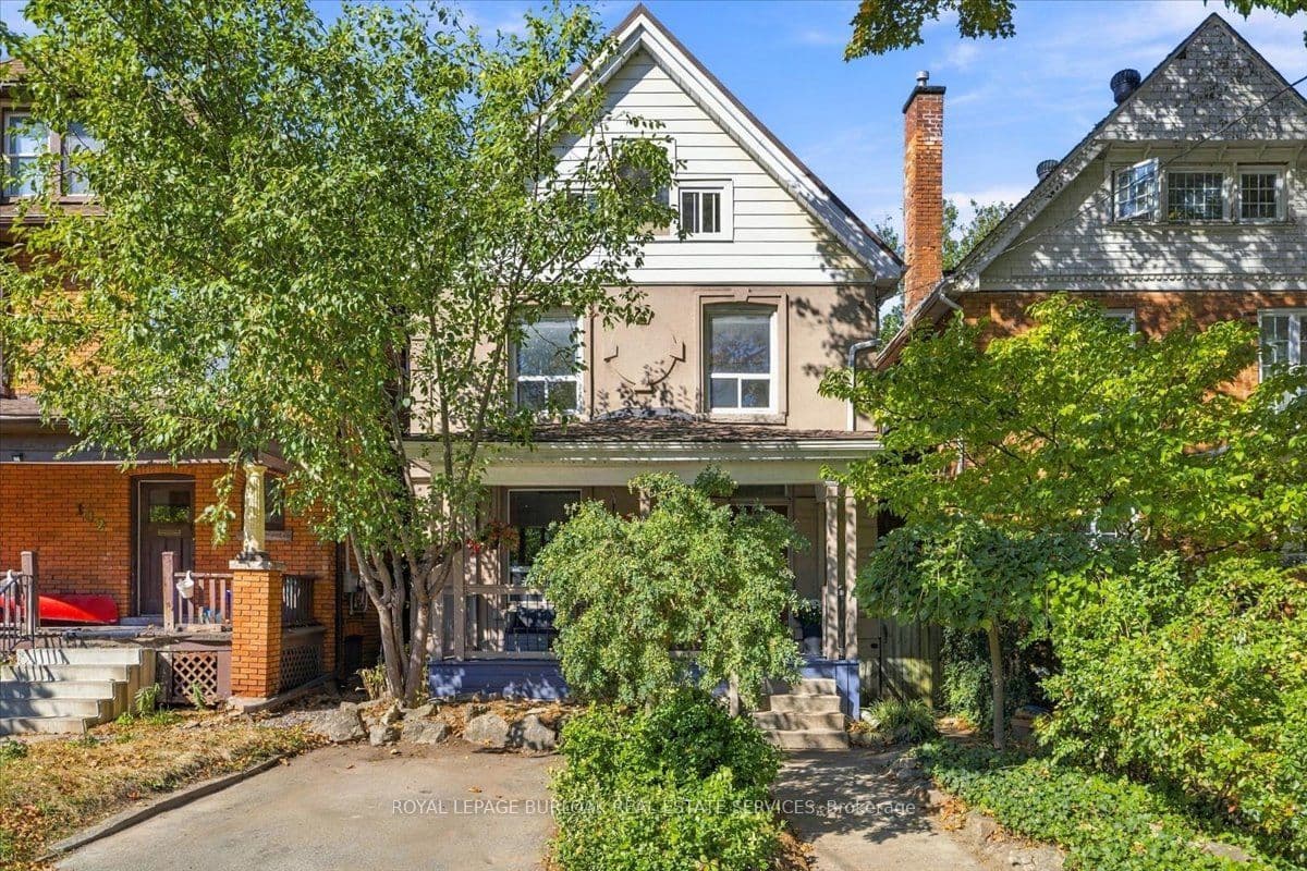 98 Sanford Avenue S, Hamilton, ON L8M 2G8