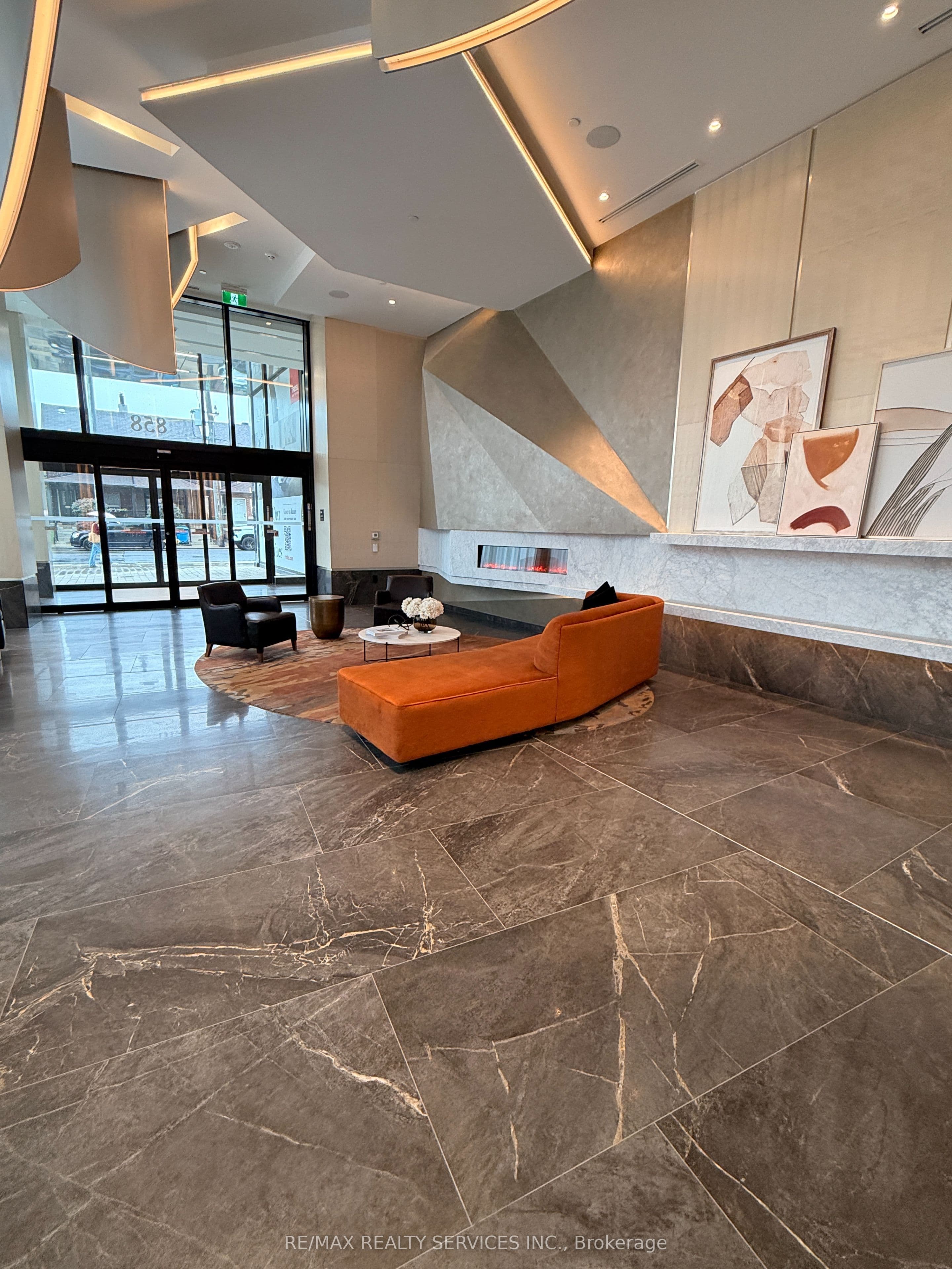 858 Dupont Street 434, Toronto, ON N6G 0C1