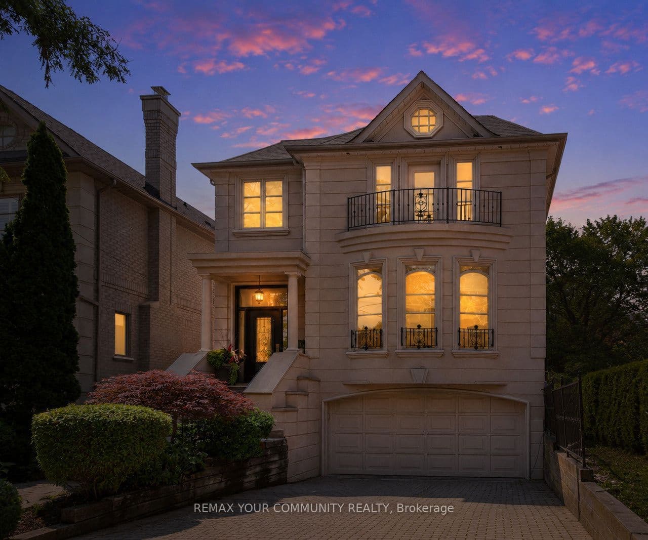 477 Old Orchard Grove, Toronto, ON M5M 2G3