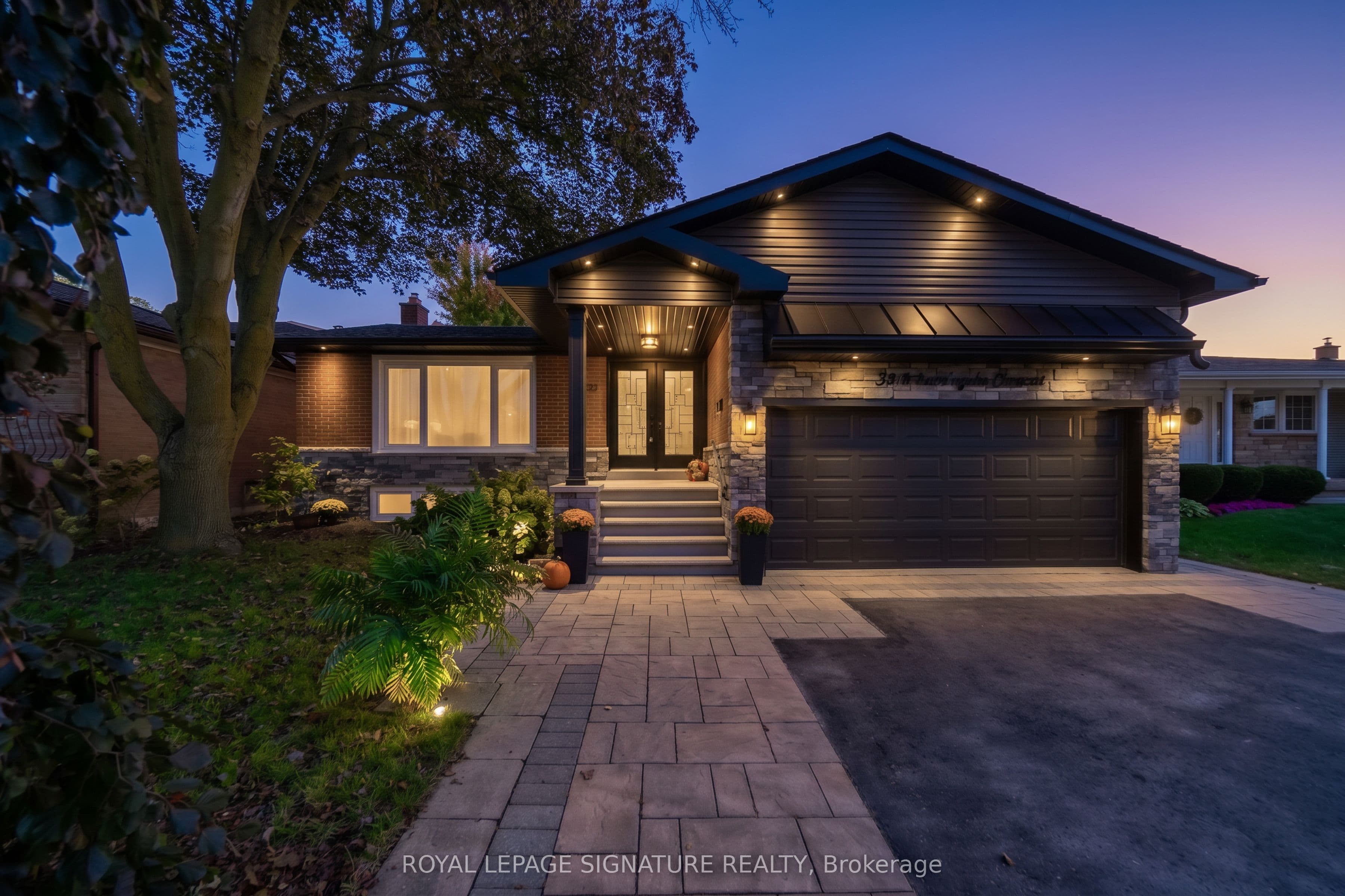 3510 Burningelm Crescent, Mississauga, ON L4Y 3L1