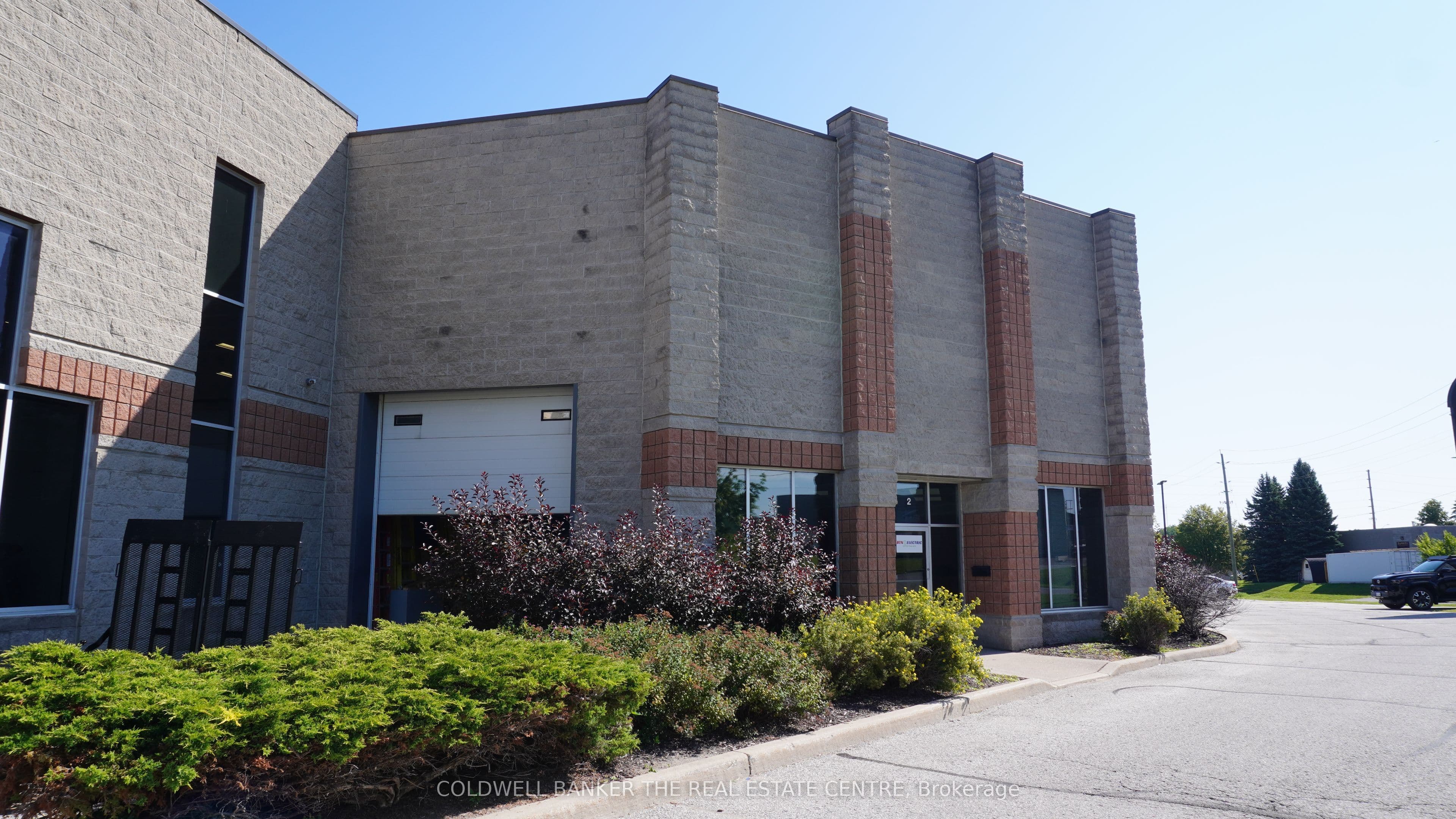 18 Mollard Court, Barrie, ON L4N 8Y1