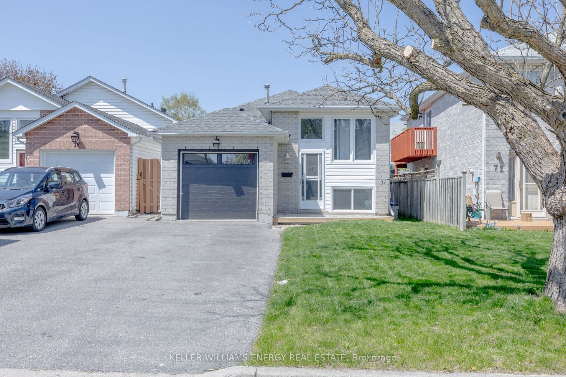 74 Trudeau Drive, Clarington, ON L1C 4K2