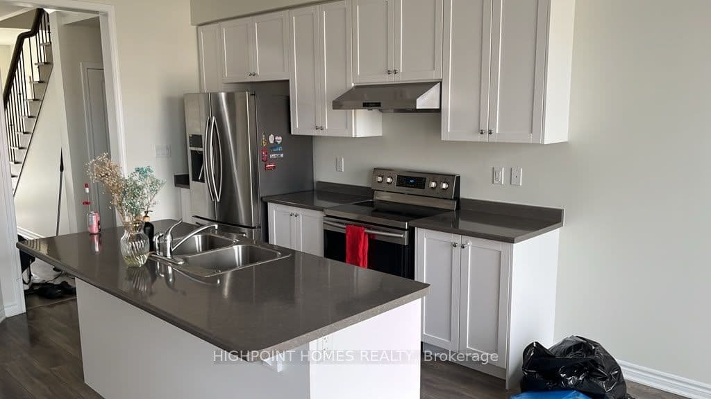 78 Phyllis Drive, Caledon, ON L7C 4E2