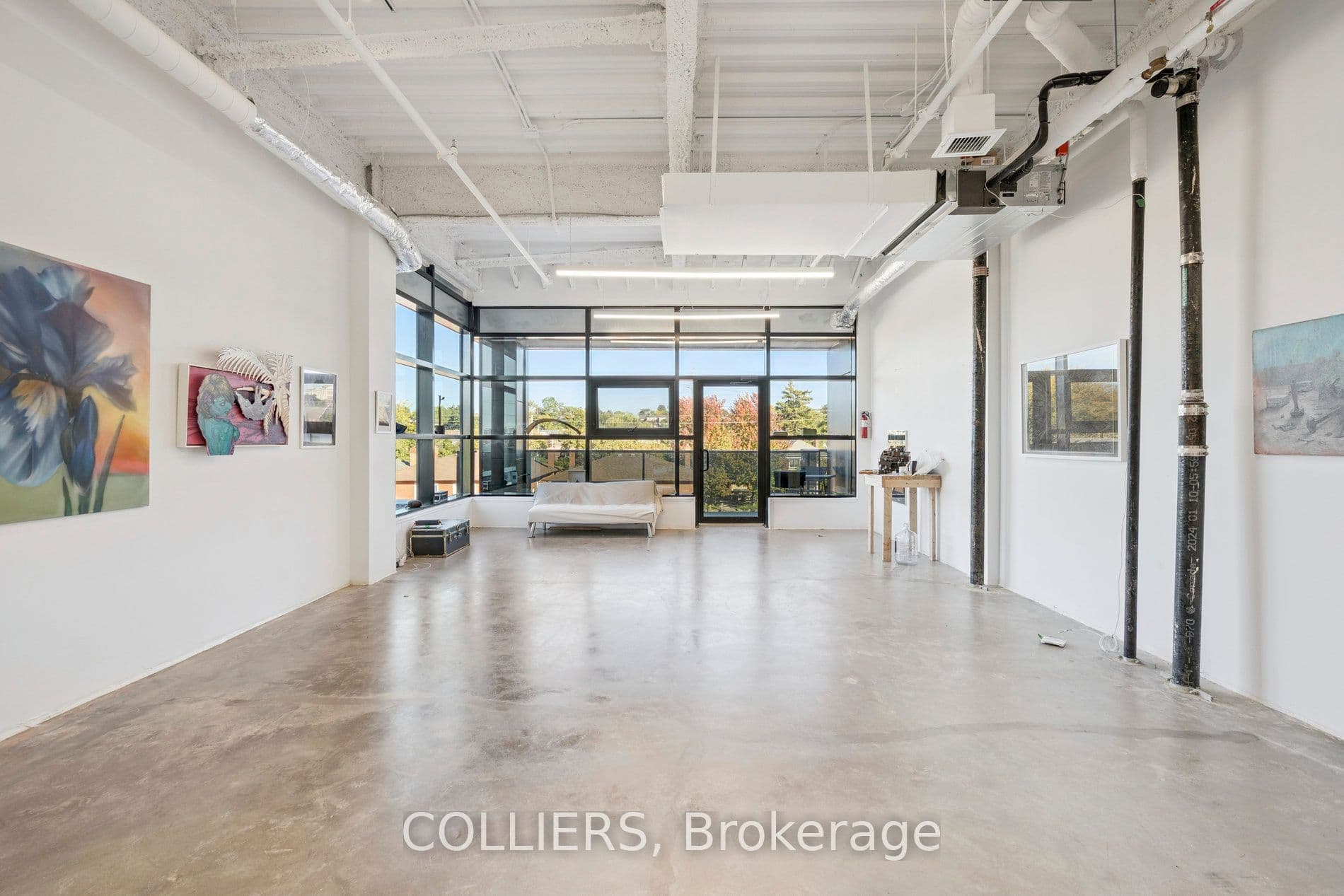 300 Geary Avenue 305, Toronto, ON M6H 2C5