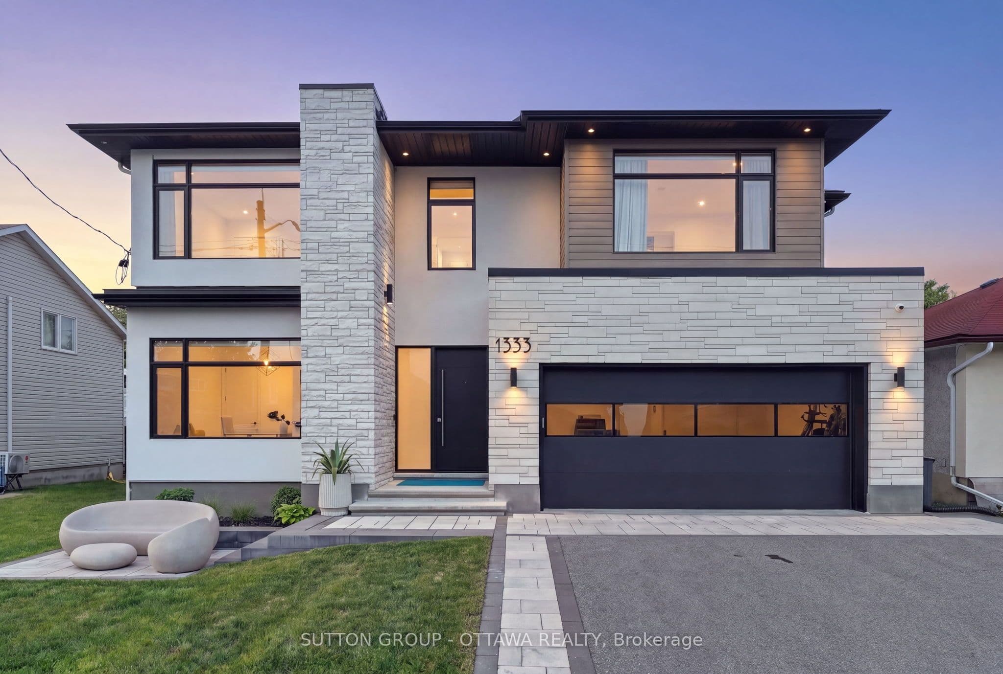 1533 Rosebella Avenue, Blossom Park - Airport and Area, ON K1T 1E7