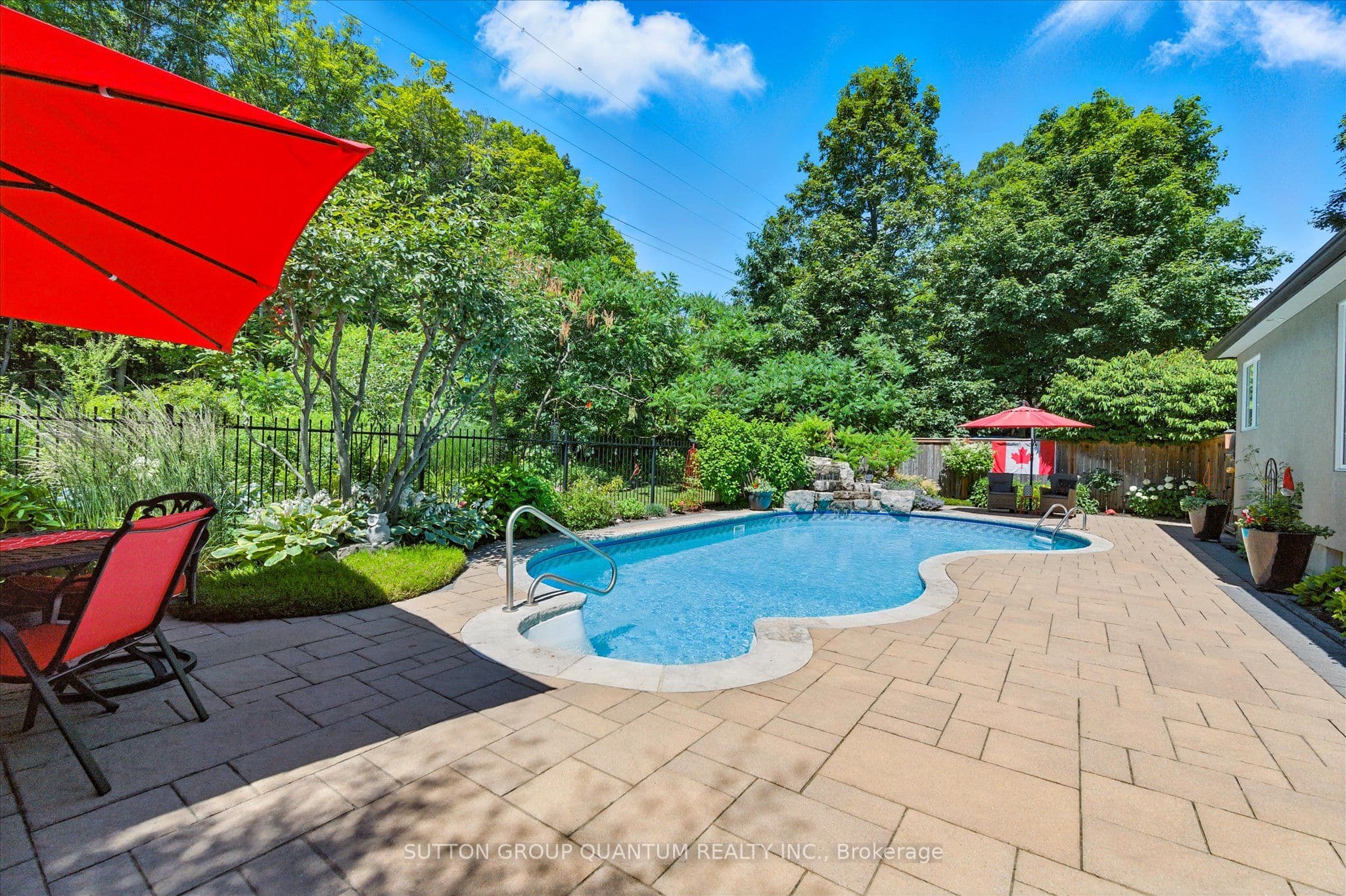 1109 Forestvale Drive, Burlington, ON L7P 4W3