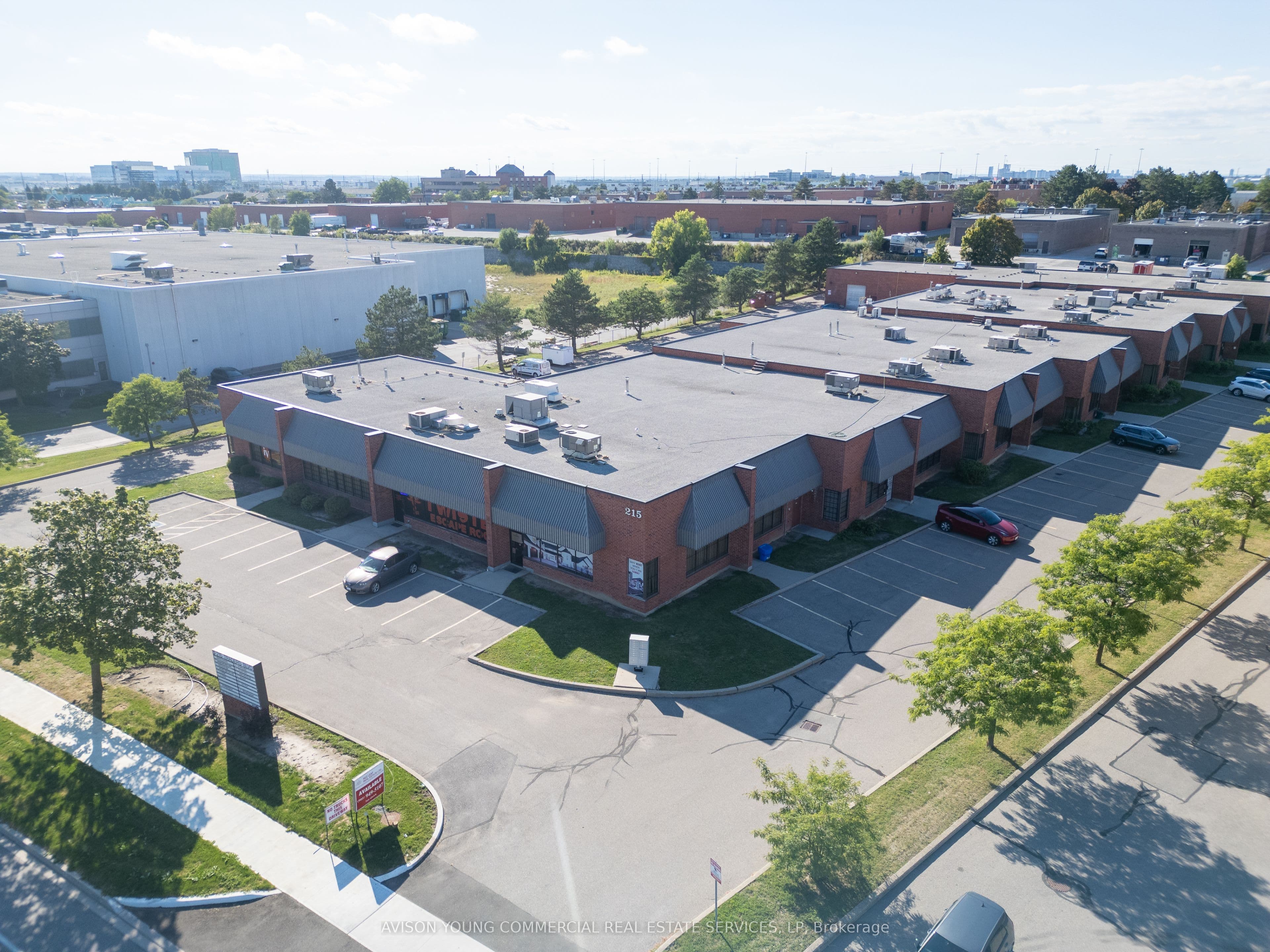 215 Traders Boulevard E 4, Mississauga, ON L4Z 3K5