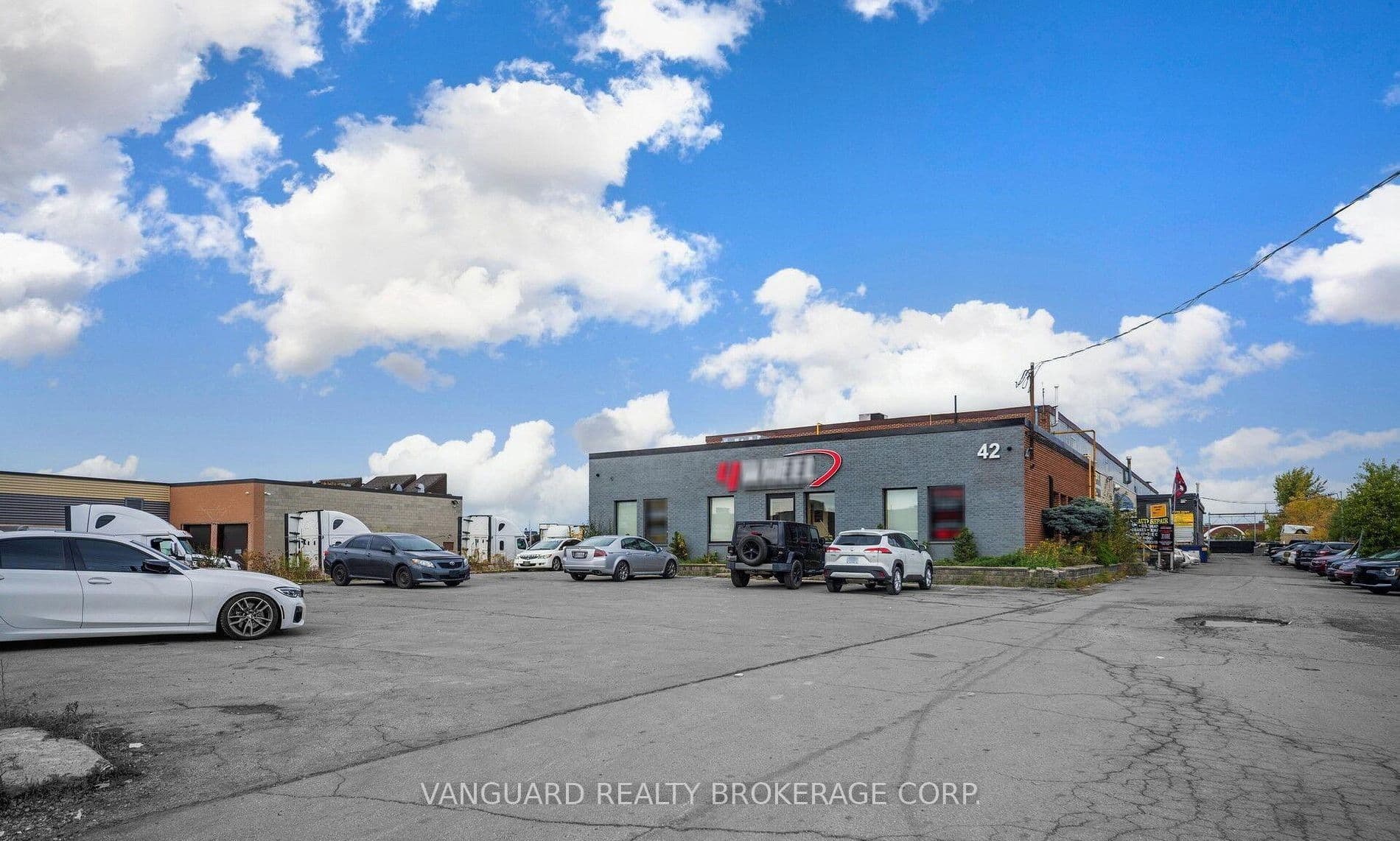 42 Stafford Drive, Brampton, ON L6W 1L4