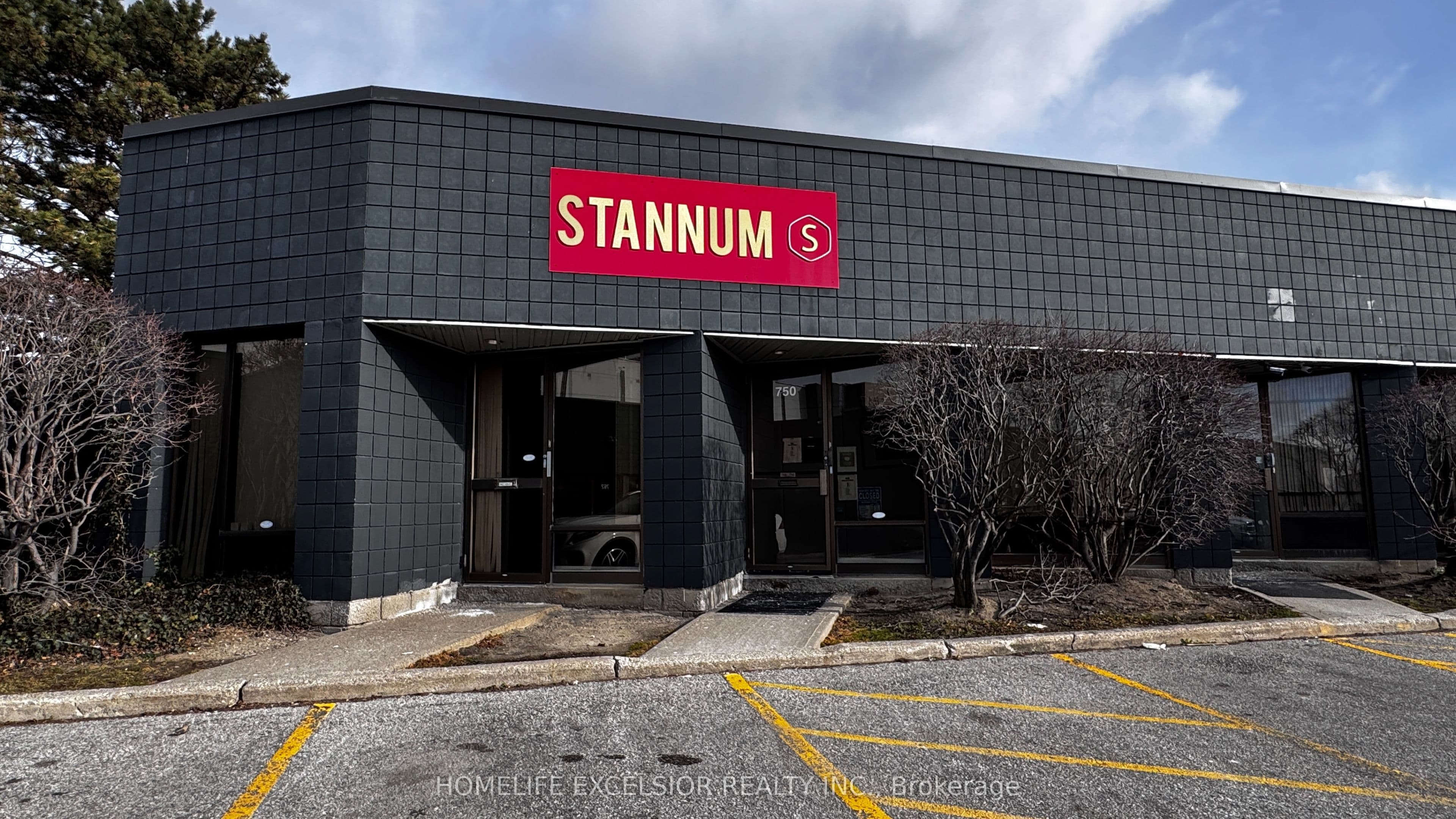 748-750 Gordon Baker Road, Toronto, ON M2H 3B4