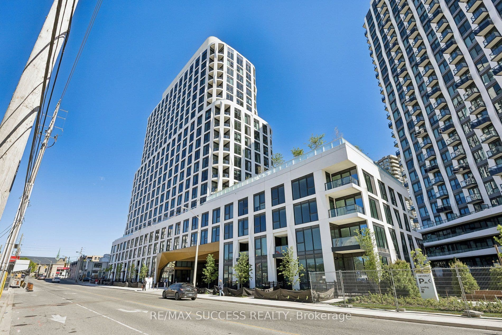 25 Cordova Avenue 904, Toronto, ON M9A 0E5