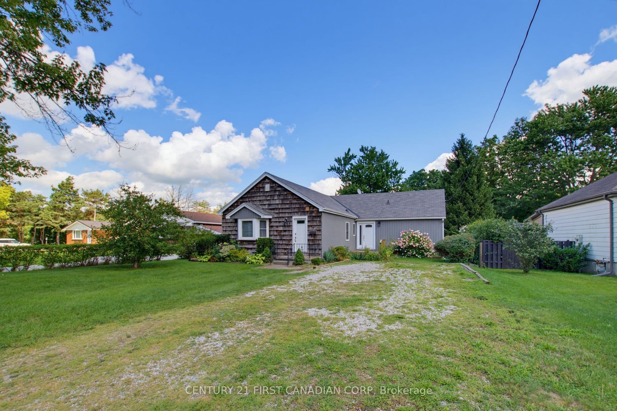 444 Forest Lawn Avenue, London East, ON N5V 1T1