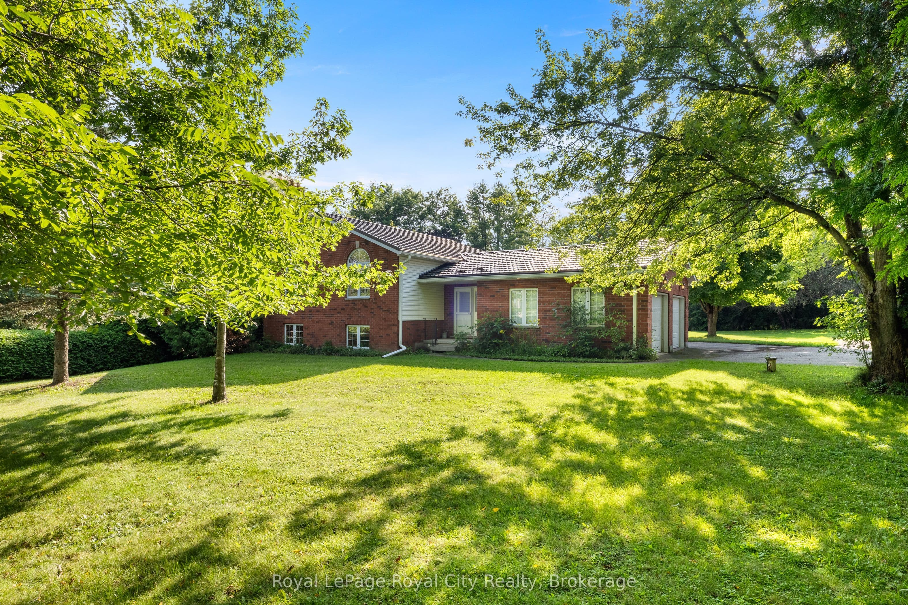 4452 Sideroad 20 N, Puslinch, ON N0B 2J0