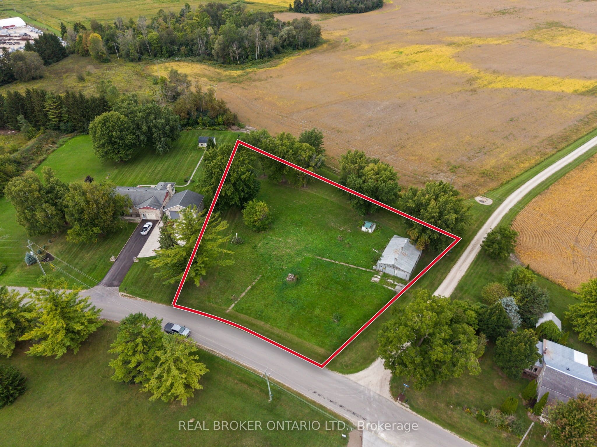 742 Josephine Street N, North Huron, ON N9B 2L3