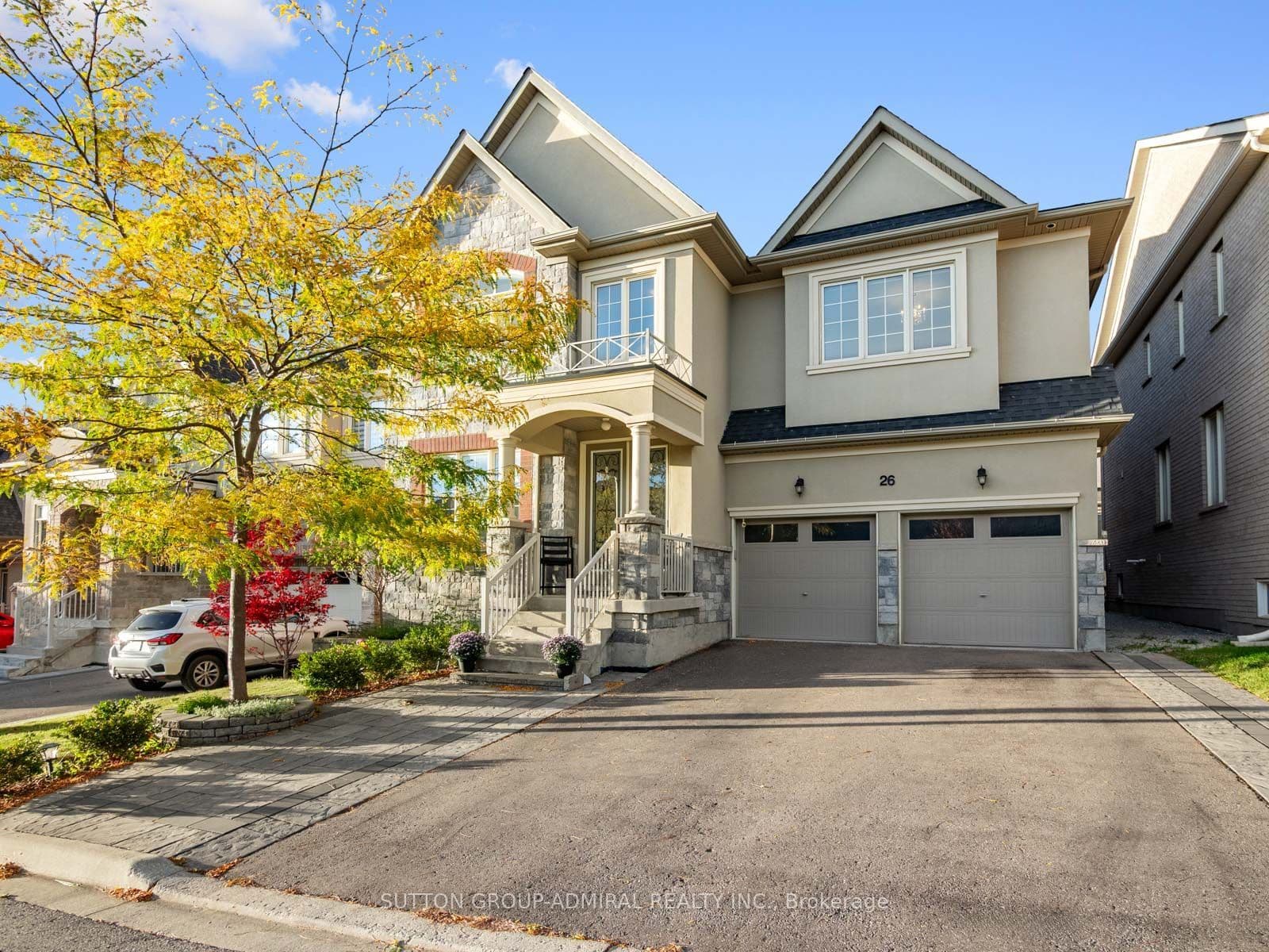 26 Blazing Star Street, East Gwillimbury, ON L9N 0S1