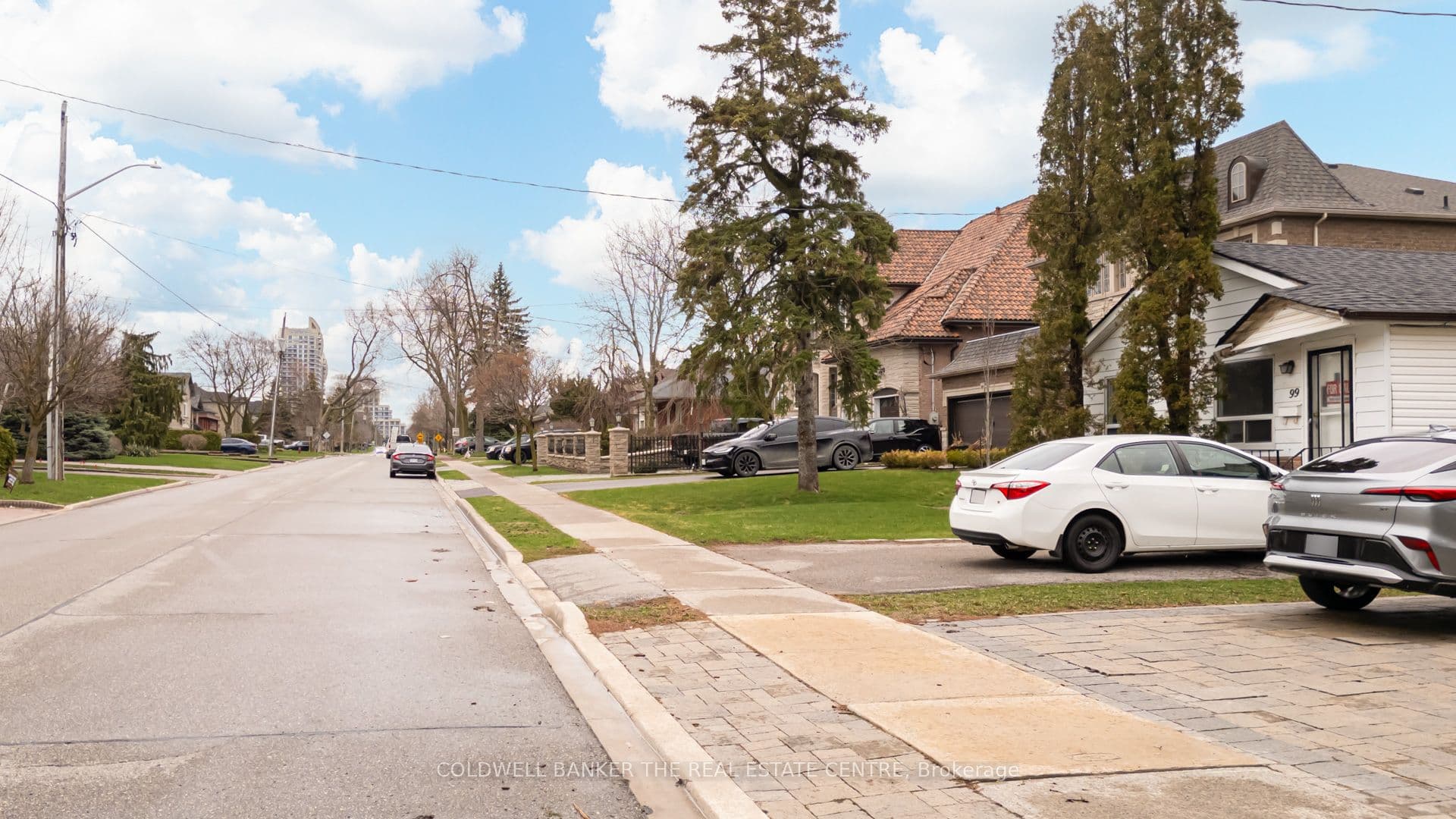 99 Spruce Avenue, Richmond Hill, ON L4C 6V9