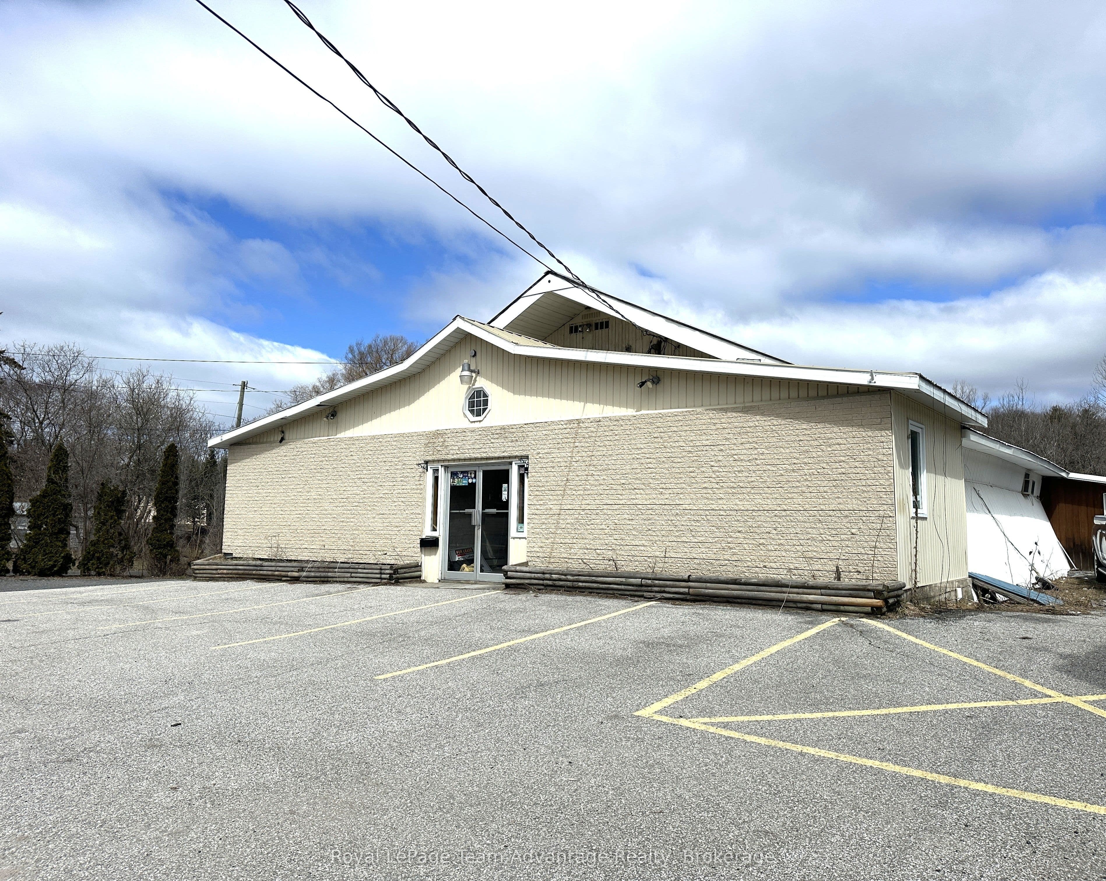 58 Bowes Street, Parry Sound, ON P2A 2L3