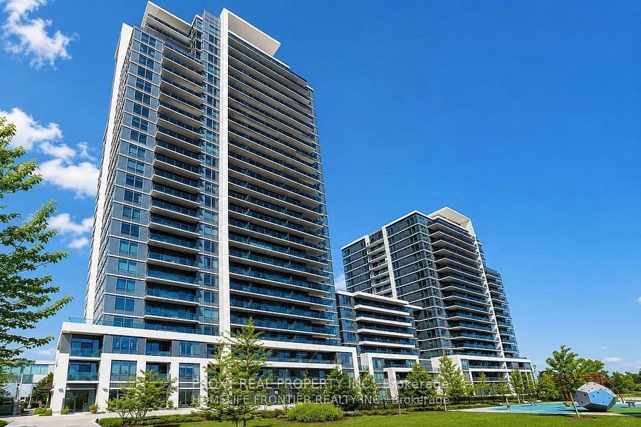 7165 Yonge Street 221-B1, Markham, ON L3T 0C9