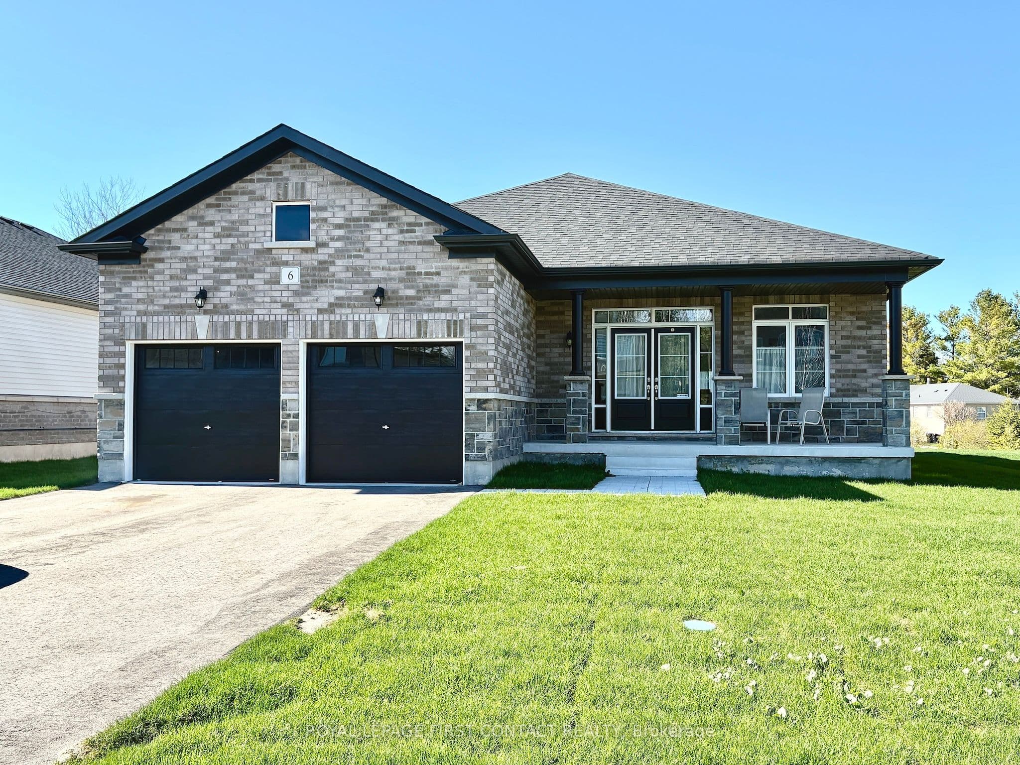 6 Misty Ridge Road, Wasaga Beach, ON L9Z 0R8