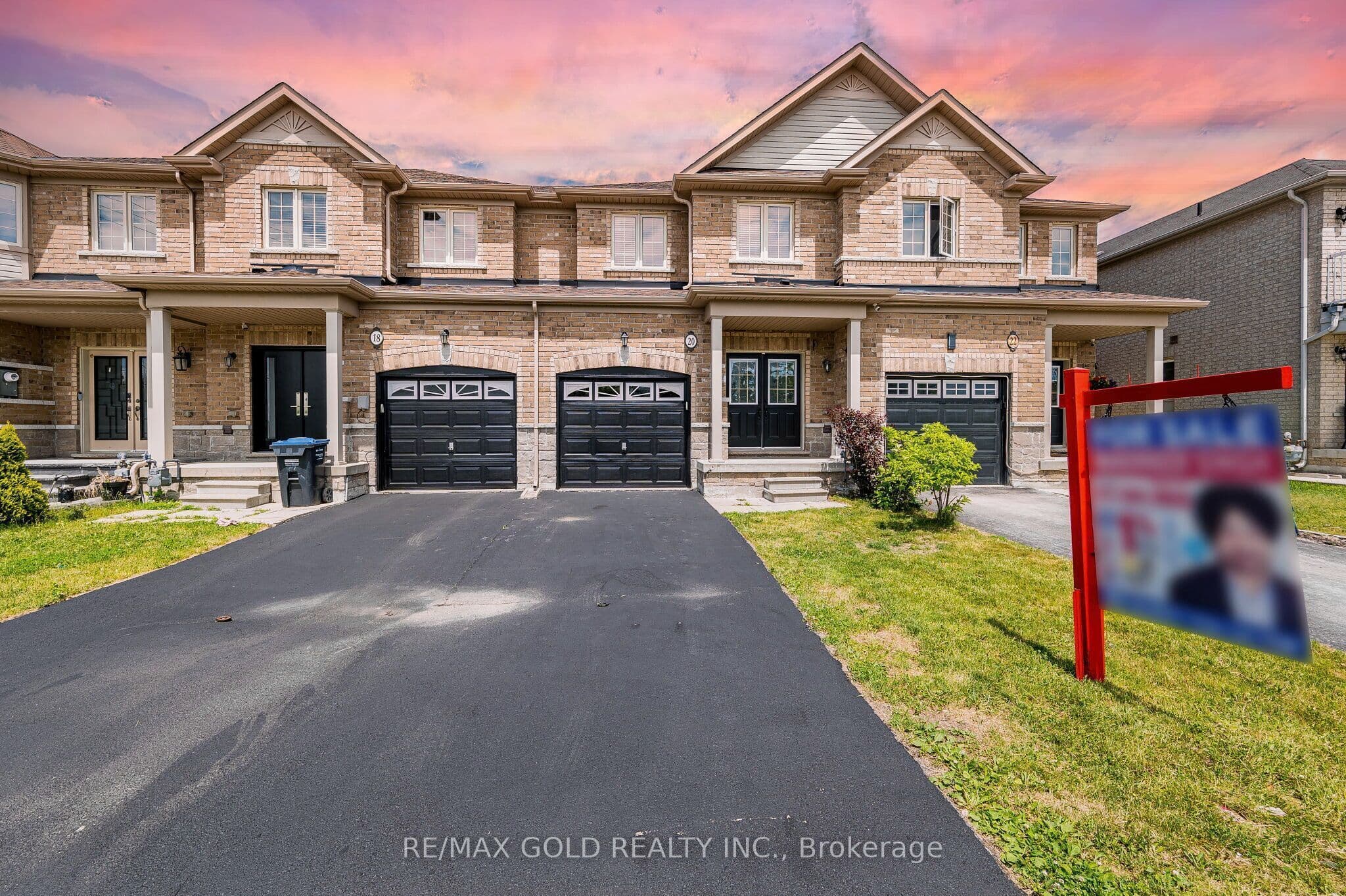 20 Brussels Avenue, Brampton, ON L6Z 0A5