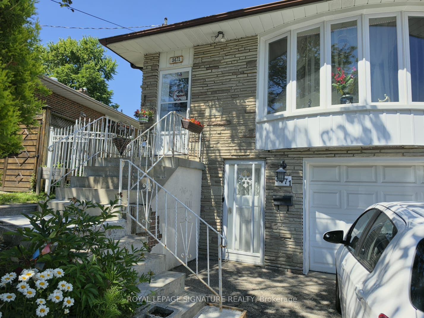 3471 The Credit Woodlands Drive Upper, Mississauga, ON L5C 2K5