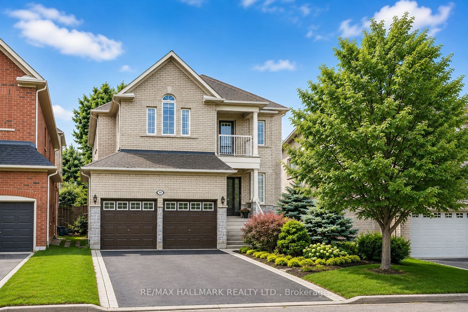 101 Ravine Edge Drive, Richmond Hill, ON L4E 4J6